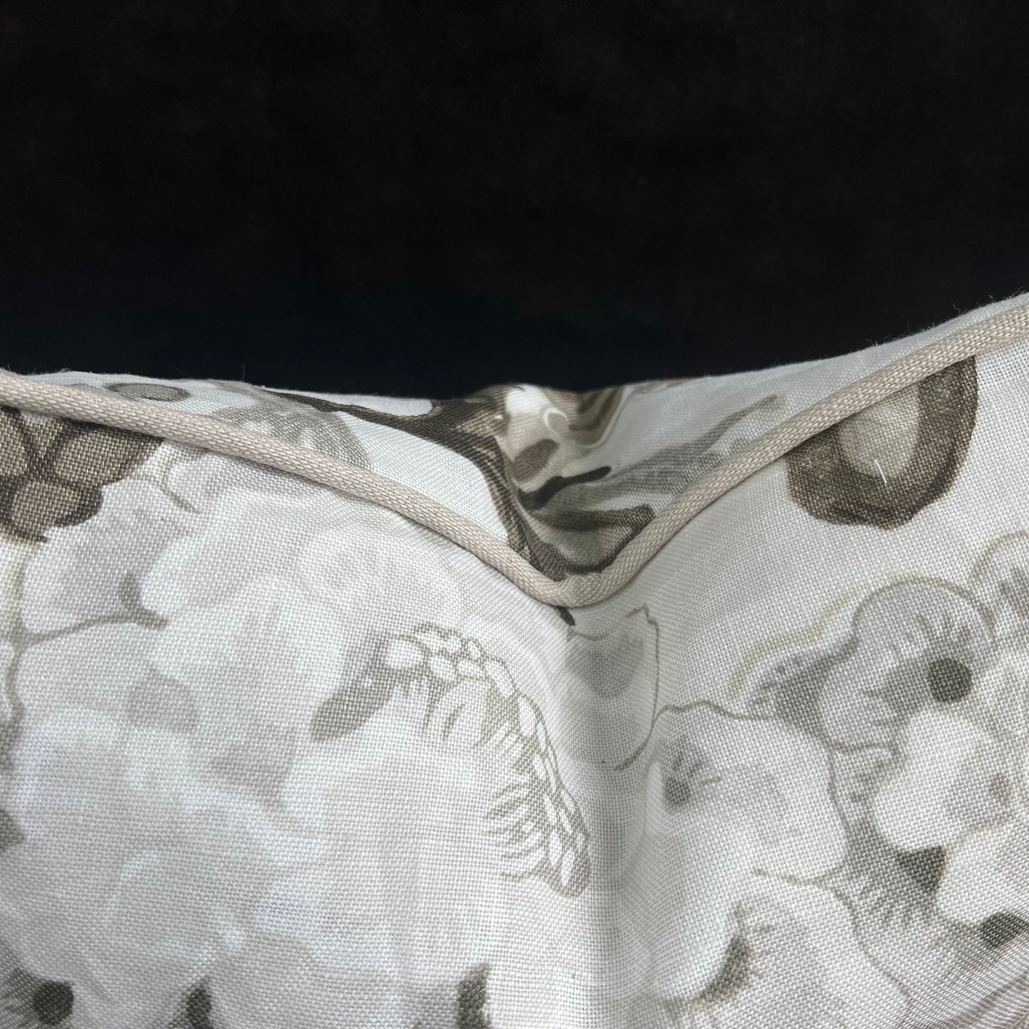 Schumacher Luxury Designer Bermuda Blossoms Beige Grey Cushion Pillow Sofa Cover