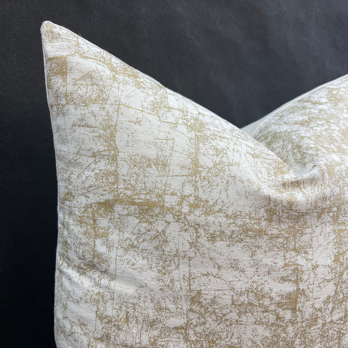 Luxury Designer Abstract Gold Cream Cushion Pillow Throw Cover