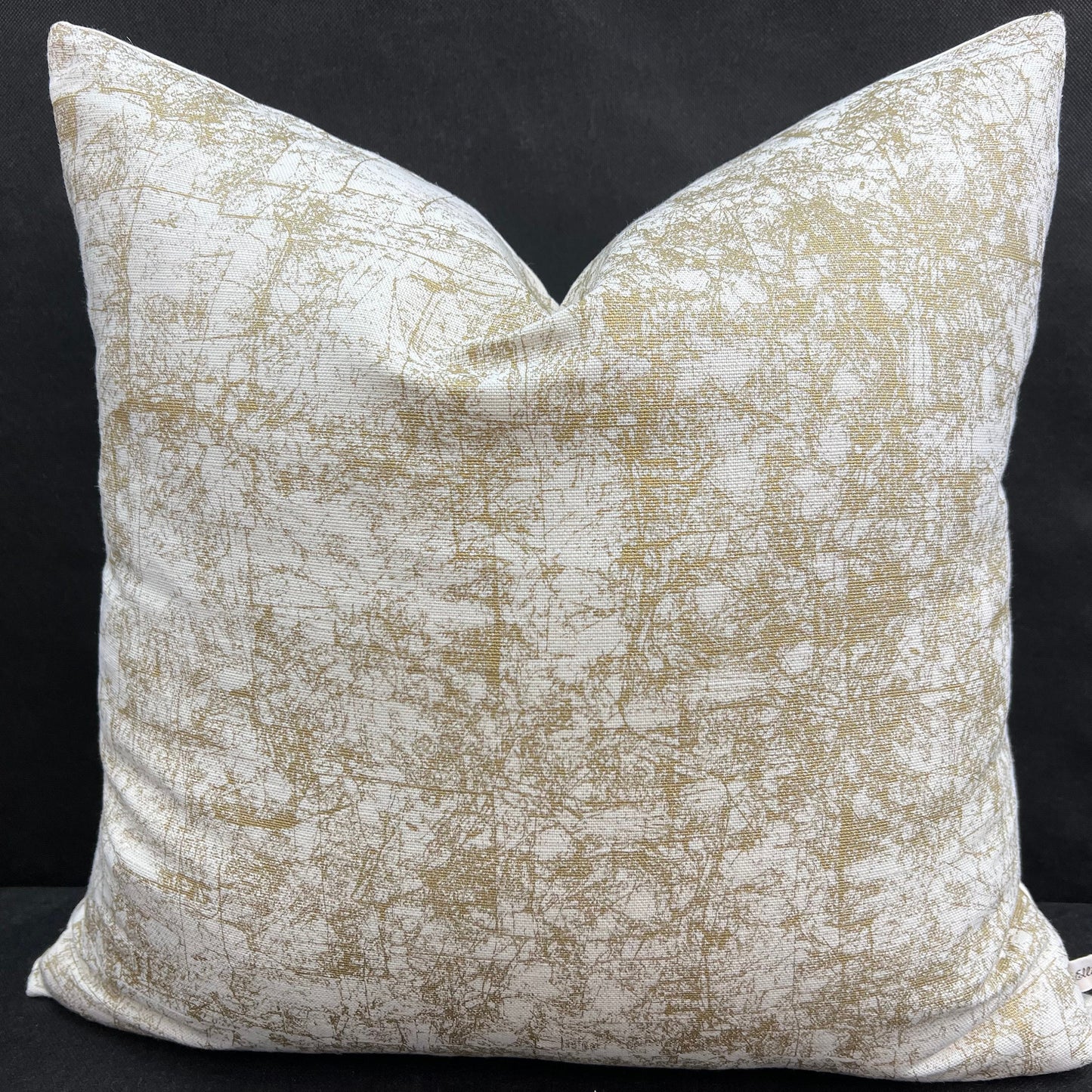 Luxury Designer Abstract Gold Cream Cushion Pillow Throw Cover