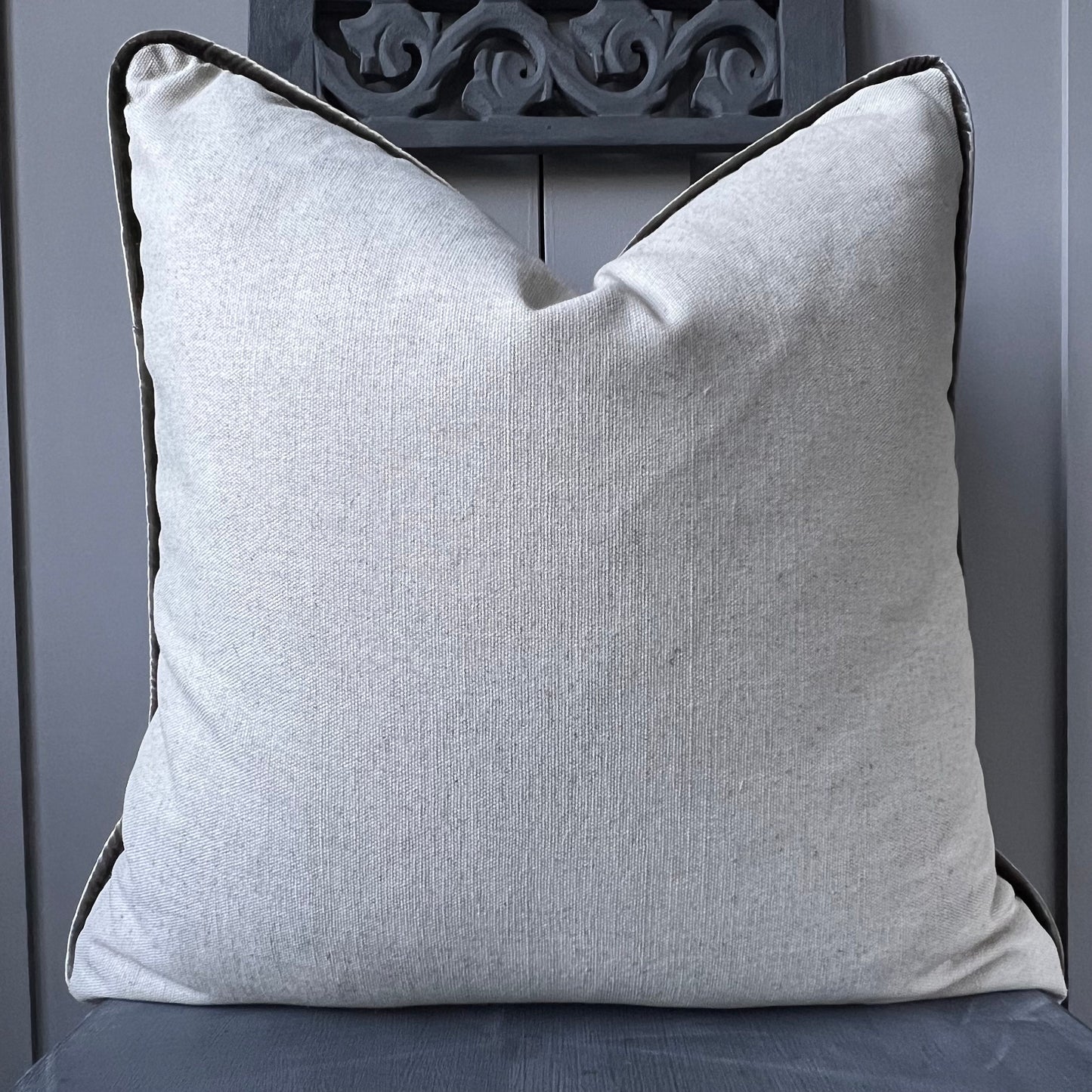 William Morris Chrysanthemum Toile Luxury Designer Fabric Vintage Blue Floral Cushion Pillow Cover