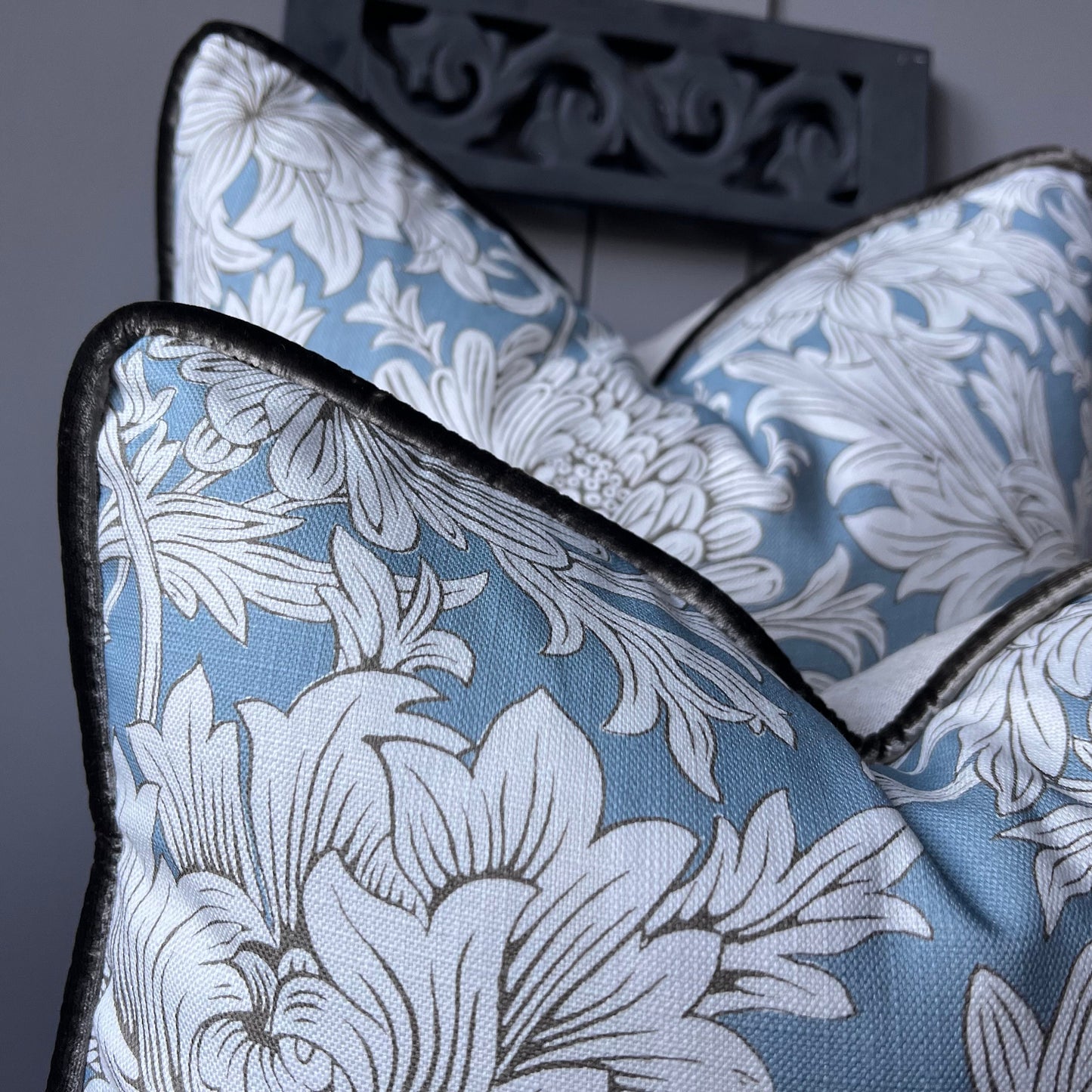 William Morris Chrysanthemum Toile Luxury Designer Fabric Vintage Blue Floral Cushion Pillow Cover