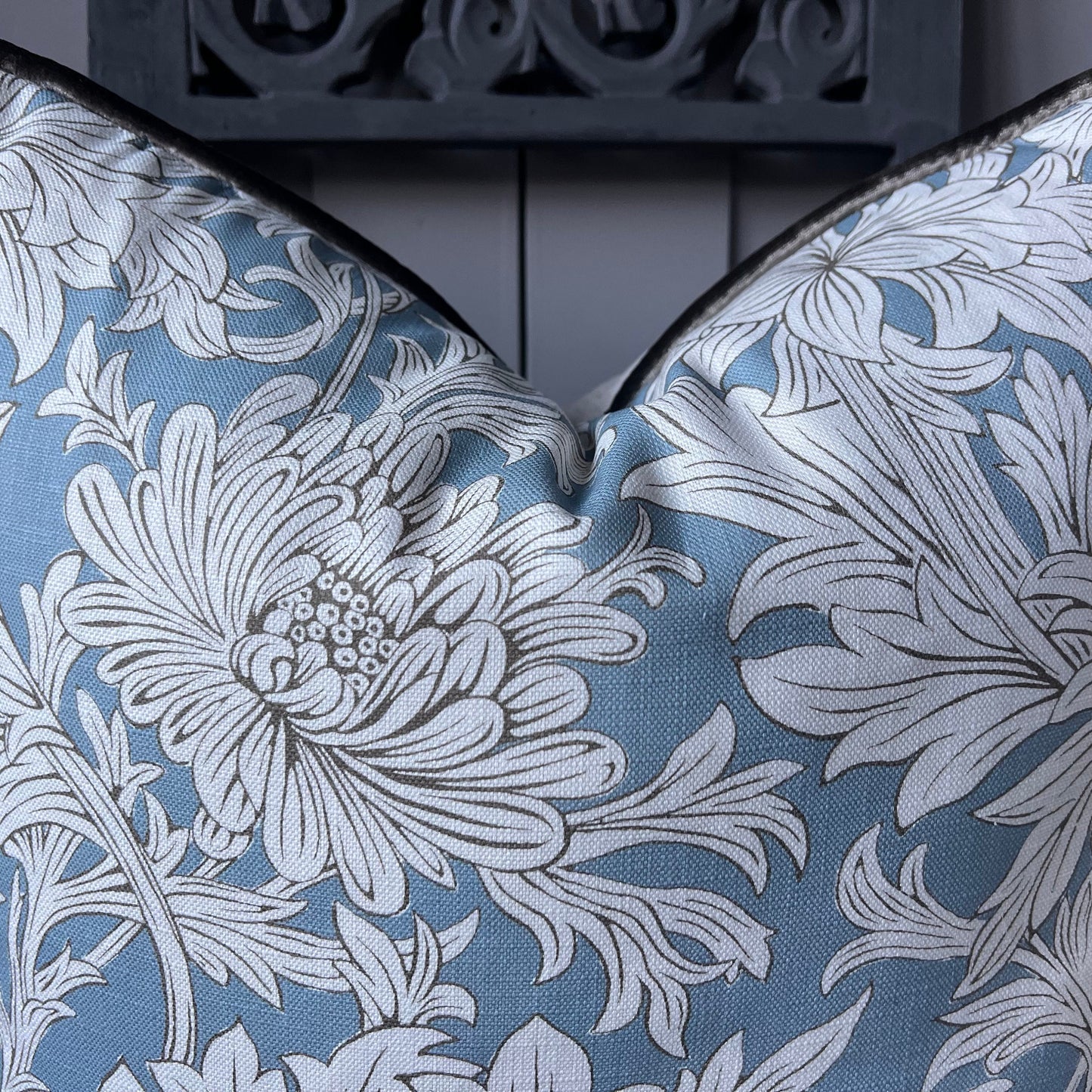 William Morris Chrysanthemum Toile Luxury Designer Fabric Vintage Blue Floral Cushion Pillow Cover