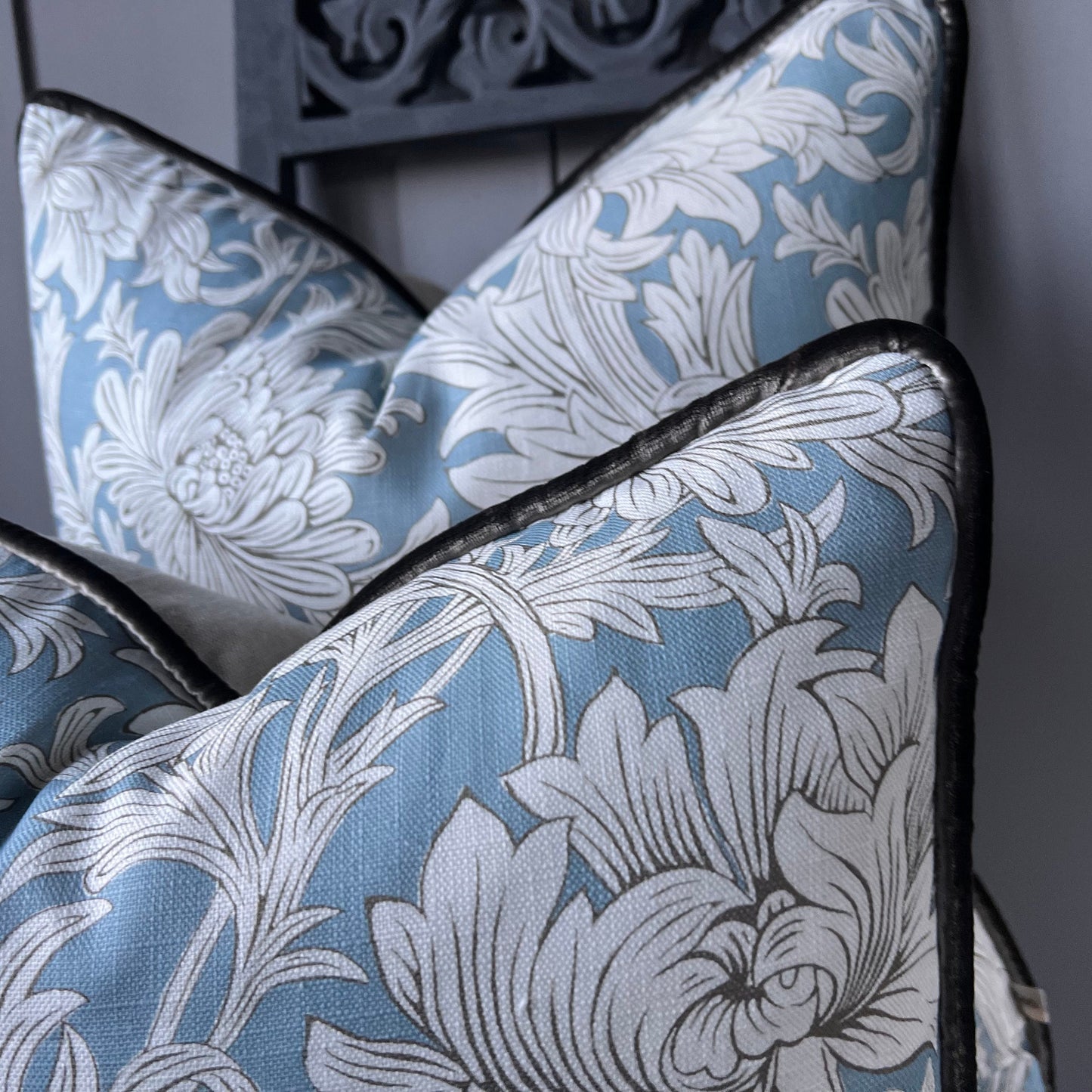 William Morris Chrysanthemum Toile Luxury Designer Fabric Vintage Blue Floral Cushion Pillow Cover