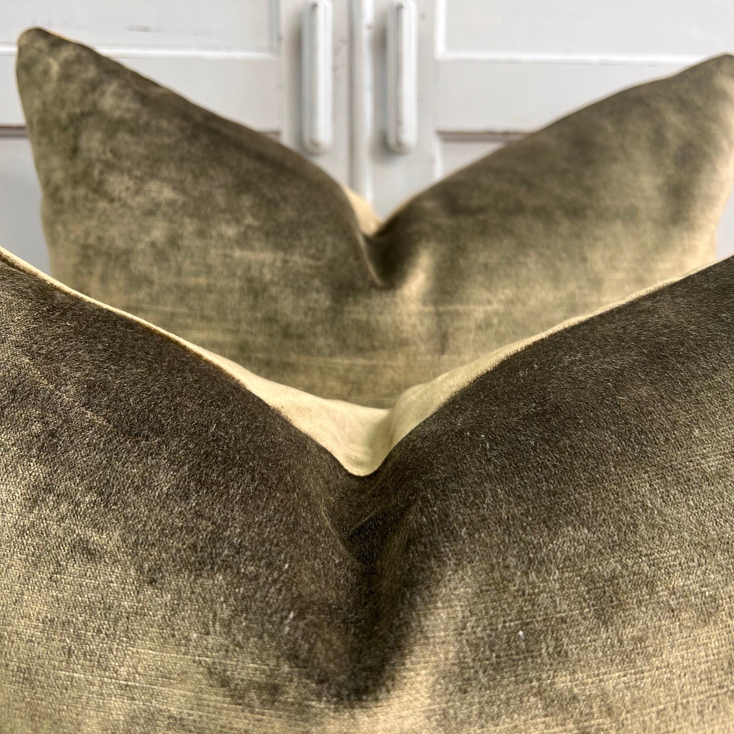 Designers Guild Luxury Glenville Forest Plain Velvet Cushion Pillow Sofa Cover