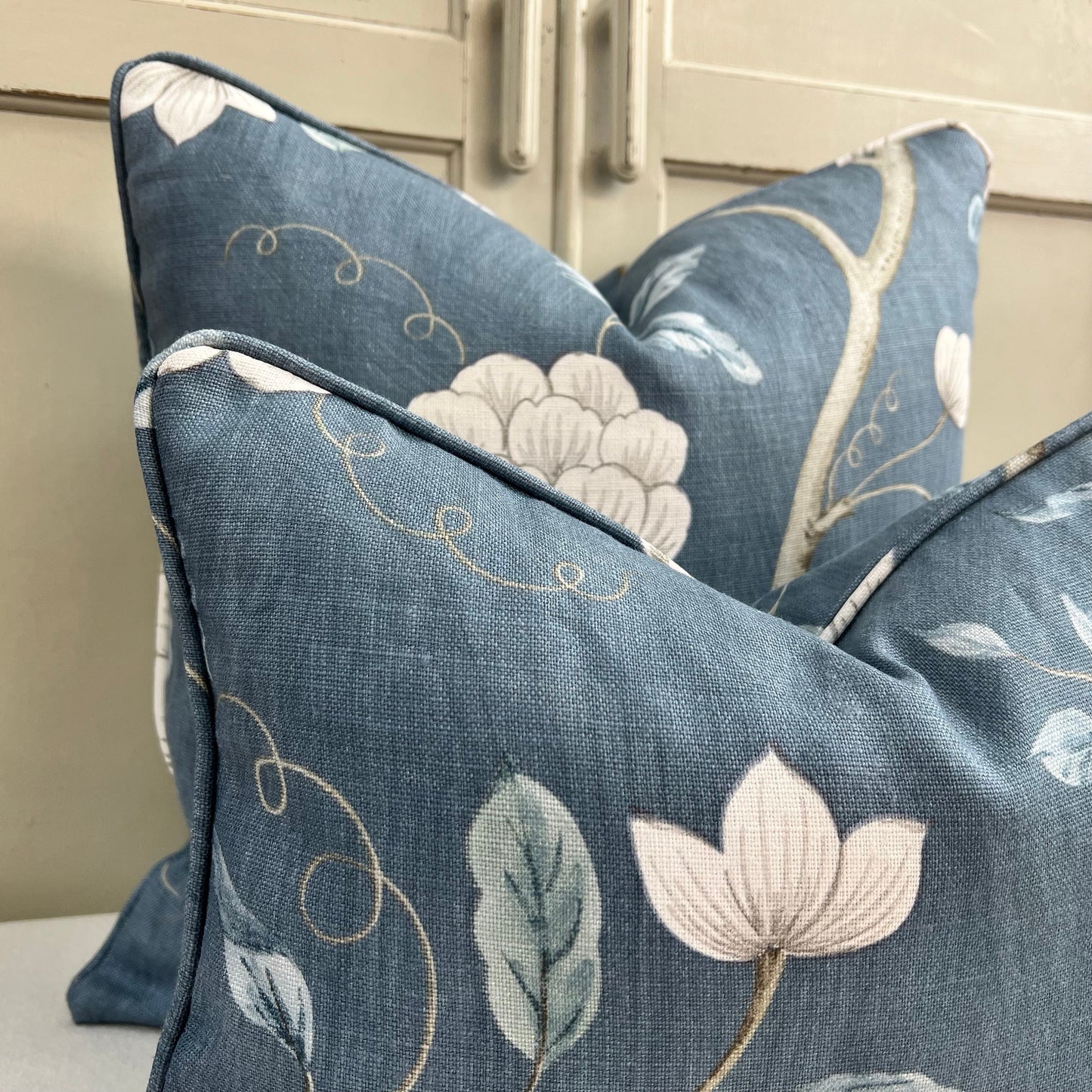 Colefax and Fowler Snowtree Luxury Designer Blue Decorative Cushion Pillow Cover