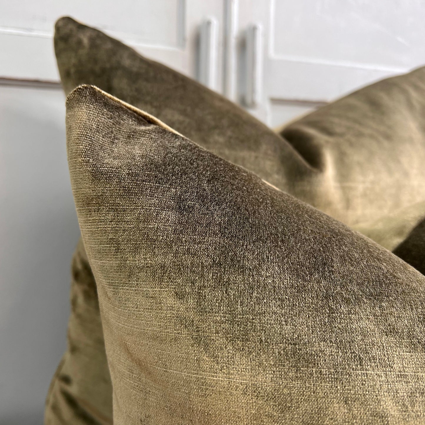 Designers Guild Luxury Glenville Forest Plain Velvet Cushion Pillow Sofa Cover