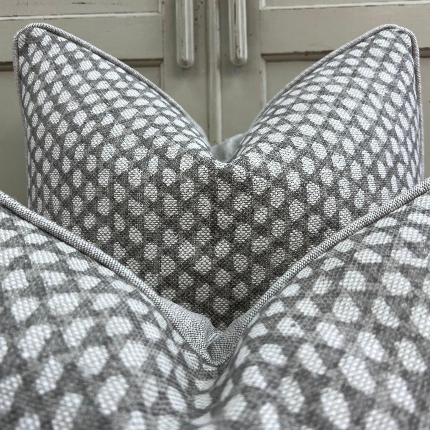 Fermoie Wicker Luxury Designer Decorative Grey Beige Linen Cushion Pillow Throw Cover