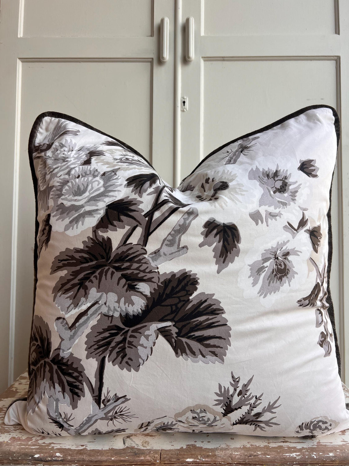 Schumacher Luxury Designer "Pyne Hollyhock" Charcoal Floral White Grey Cushion Pillow Sofa Cover