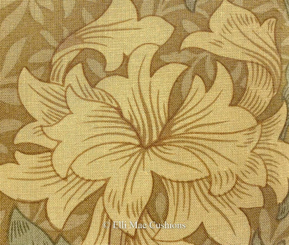 William Morris "Chrysanthemum" Luxury Designer Vintage Retro Green Beige Fabric Decorative Scatter Sofa Cushion Pillow Cover