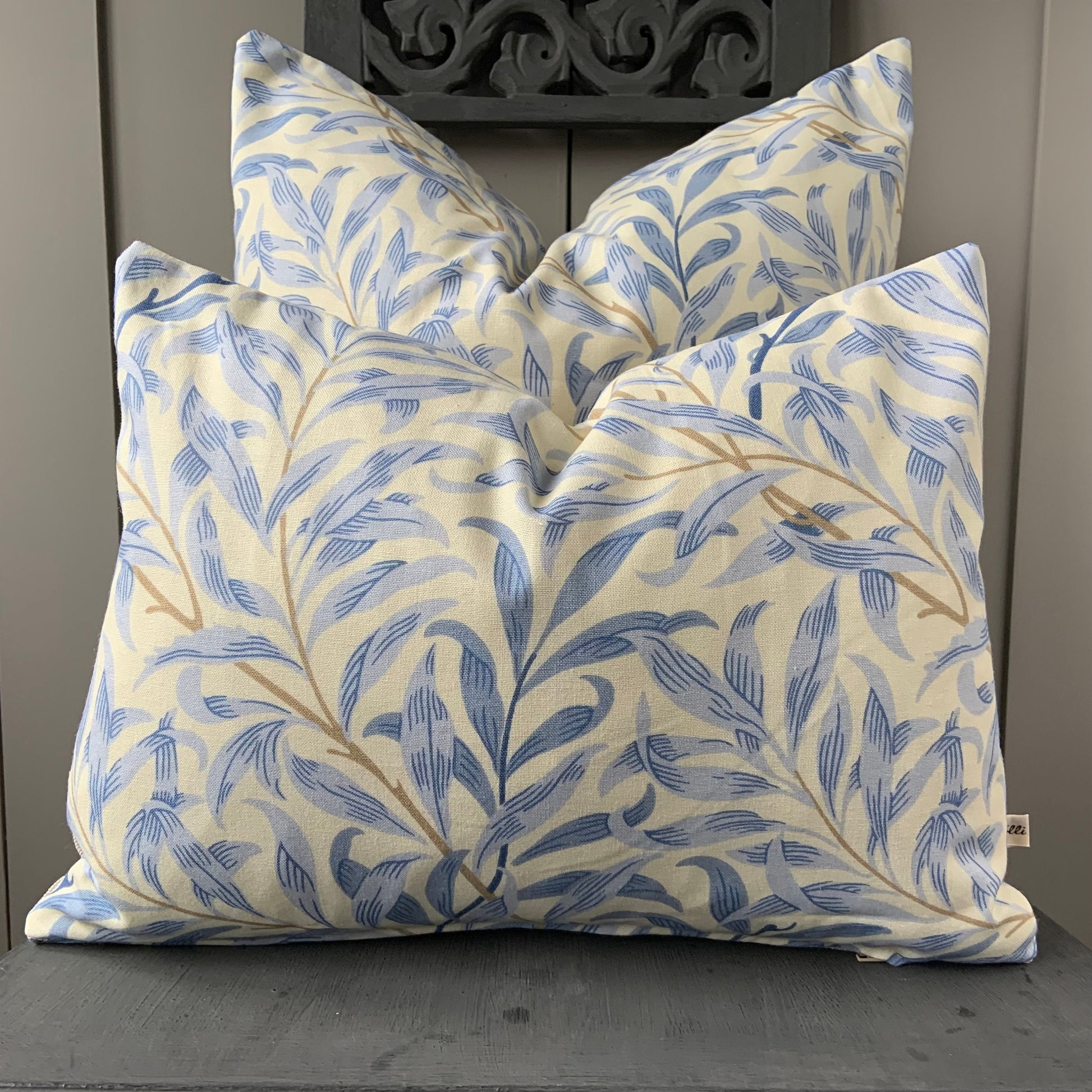 William Morris "Willow Bough" Vintage Retro Blue Sofa Cushion Pillow Cover