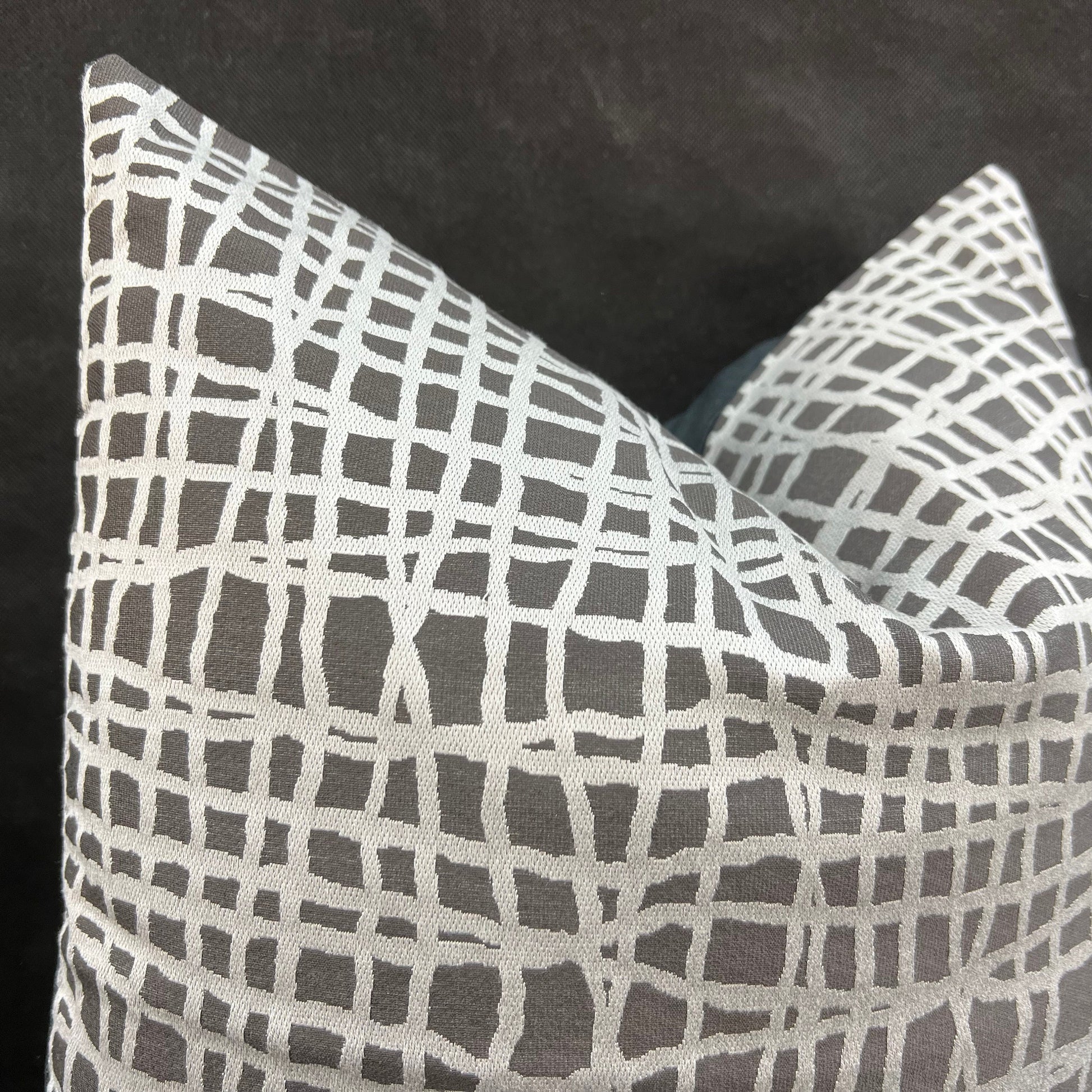Zinc Textiles "Lautner" Contemporary Abstract Grey Silver Woven Sofa Cushion Pillow Cover