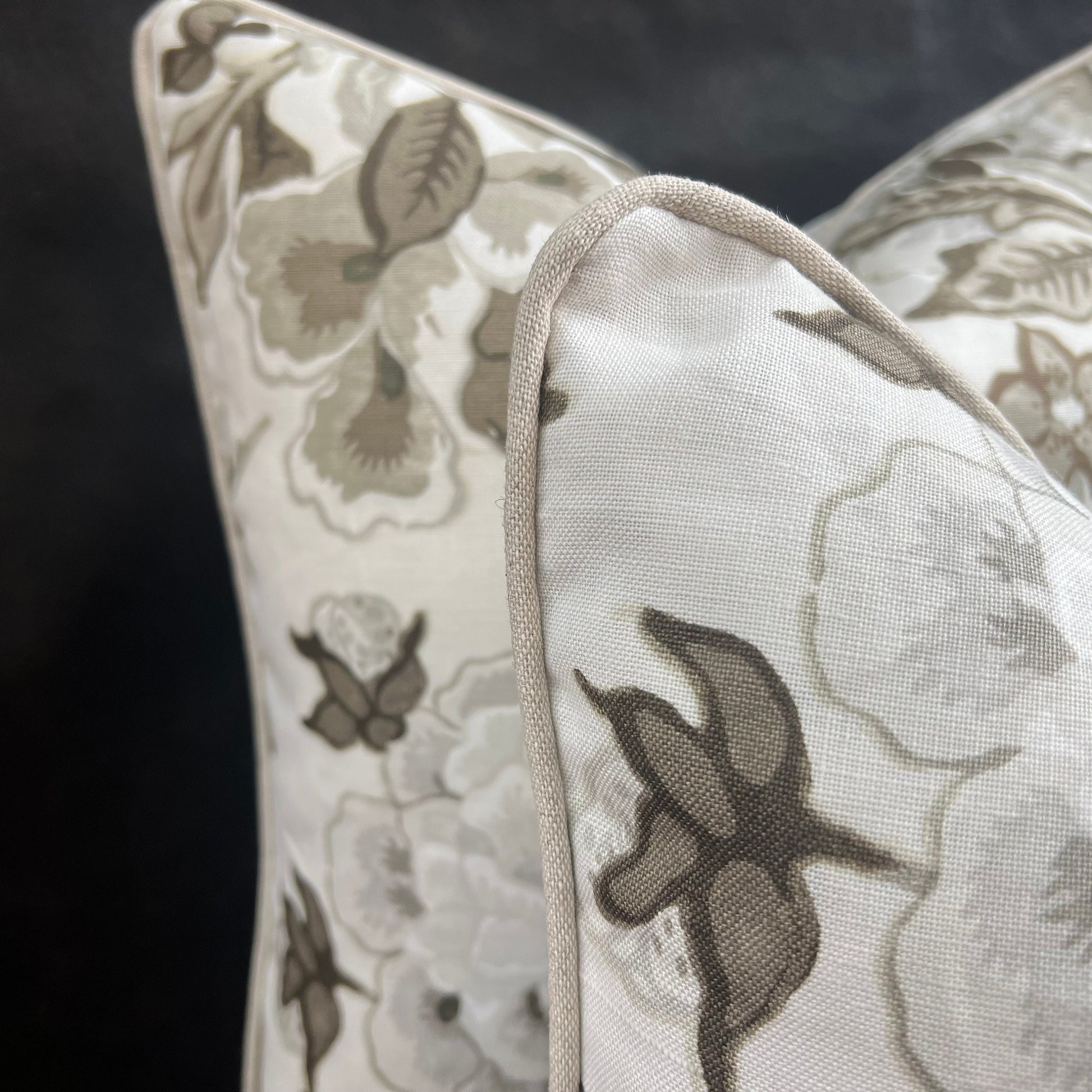 Schumacher Luxury Designer Bermuda Blossoms Beige Grey Cushion Pillow Sofa Cover