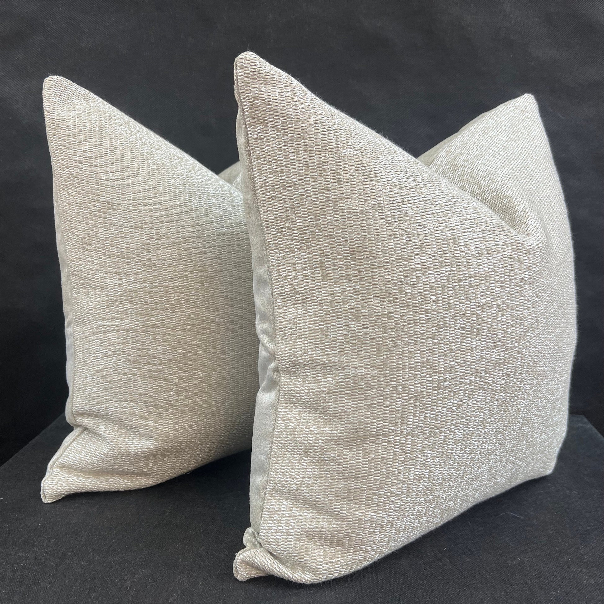 A Pair of Zinc Luxury Designer Plain Textured Silver Neutral Weave Cushion Pillow Throw Cover