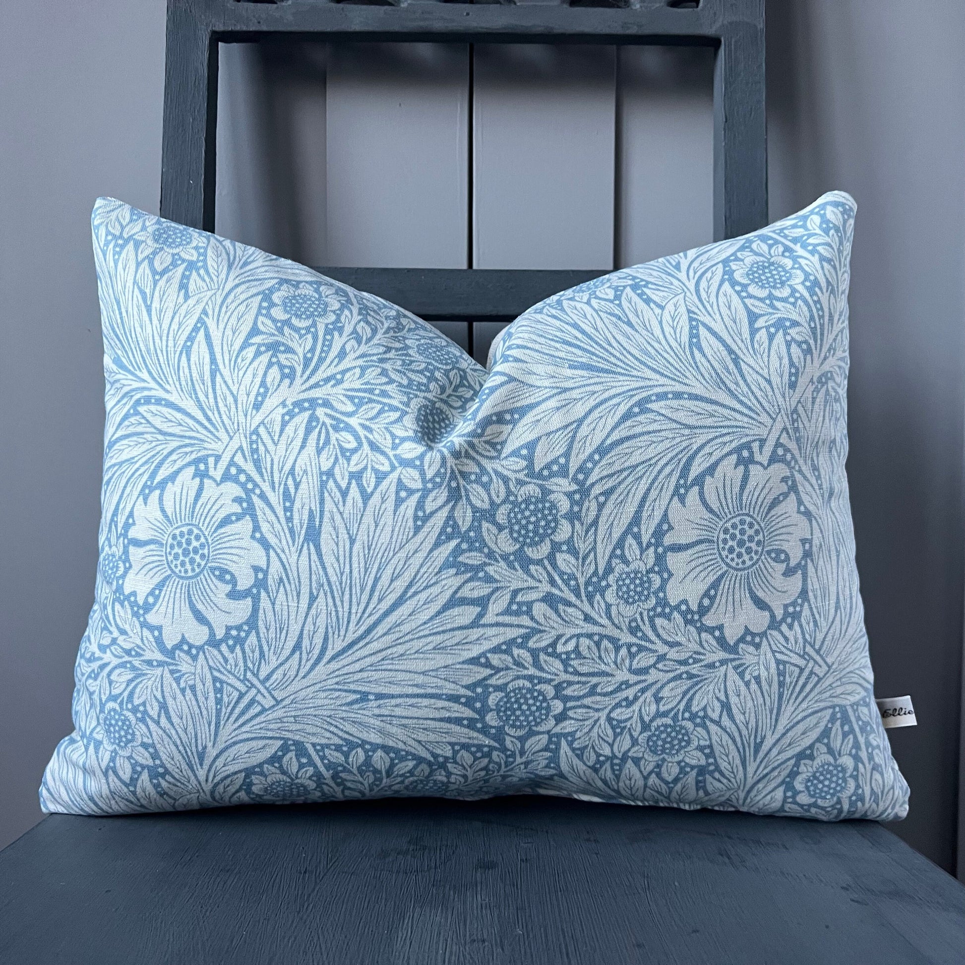 William Morris Marigold Luxury Designer Fabric Vintage China Blue Floral Cushion Pillow Cover