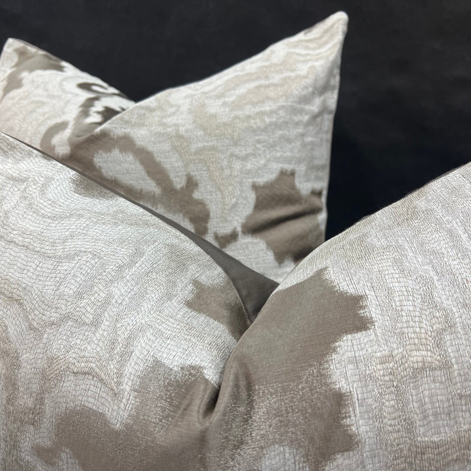Sahco Mida Designer Beige Cream Abstract Contemporary Sofa Cushion Pillow Cover
