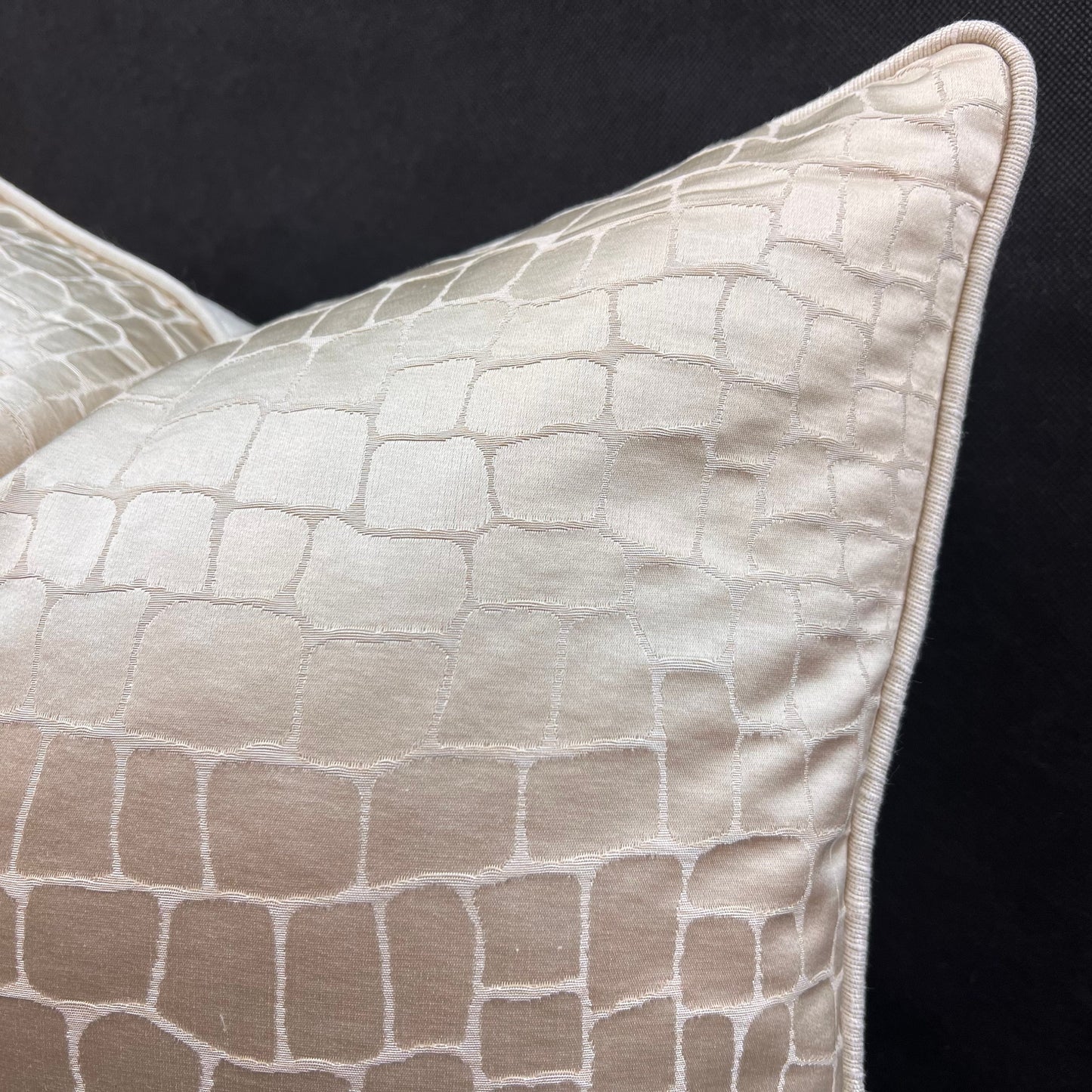 Sahco Ivory Cream Animal Skin Luxury Designer Decorative Cushion Pillow Throw Cover