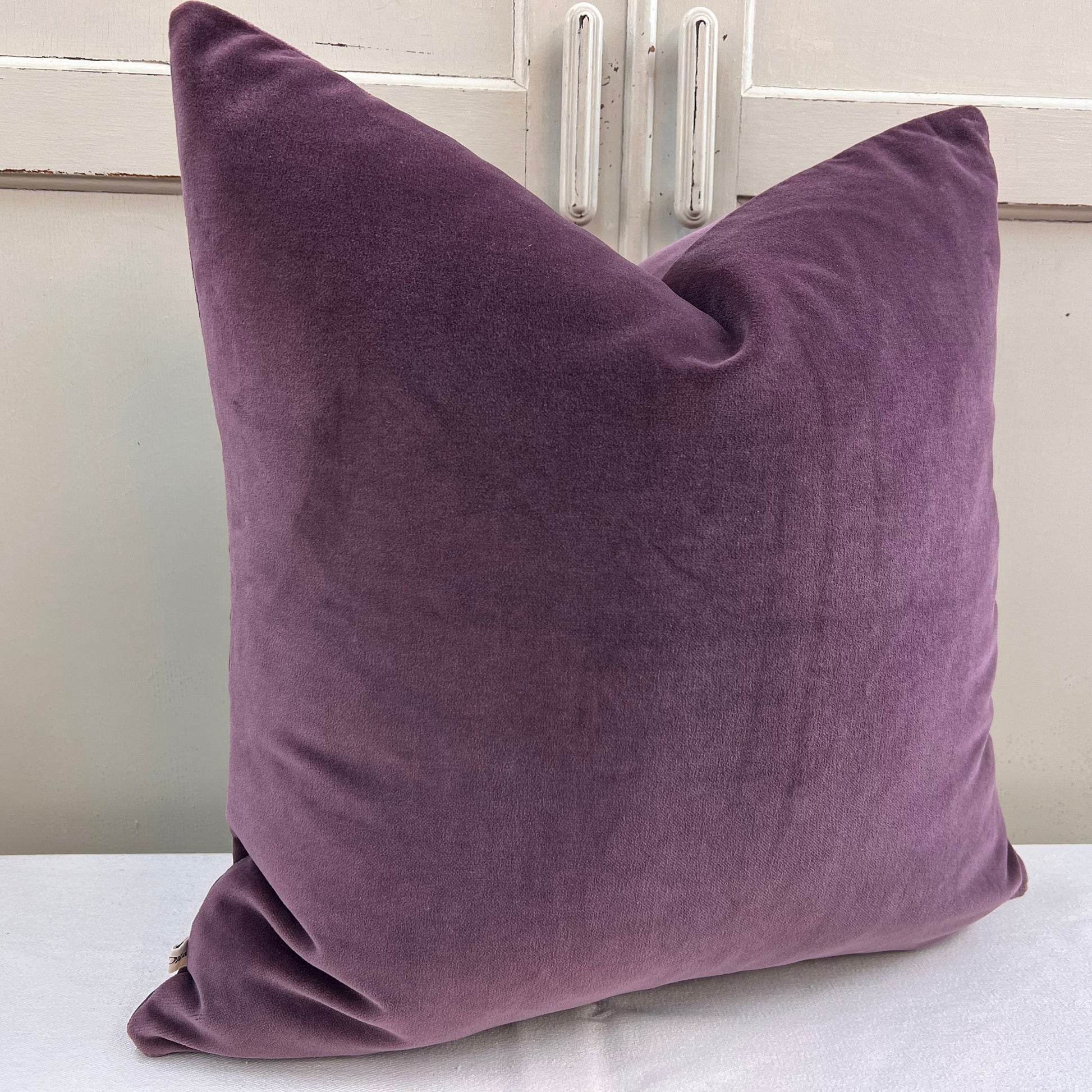 Designers Guild Luxury Varese Pale Plum Plain Velvet Cushion Pillow Sofa Cover