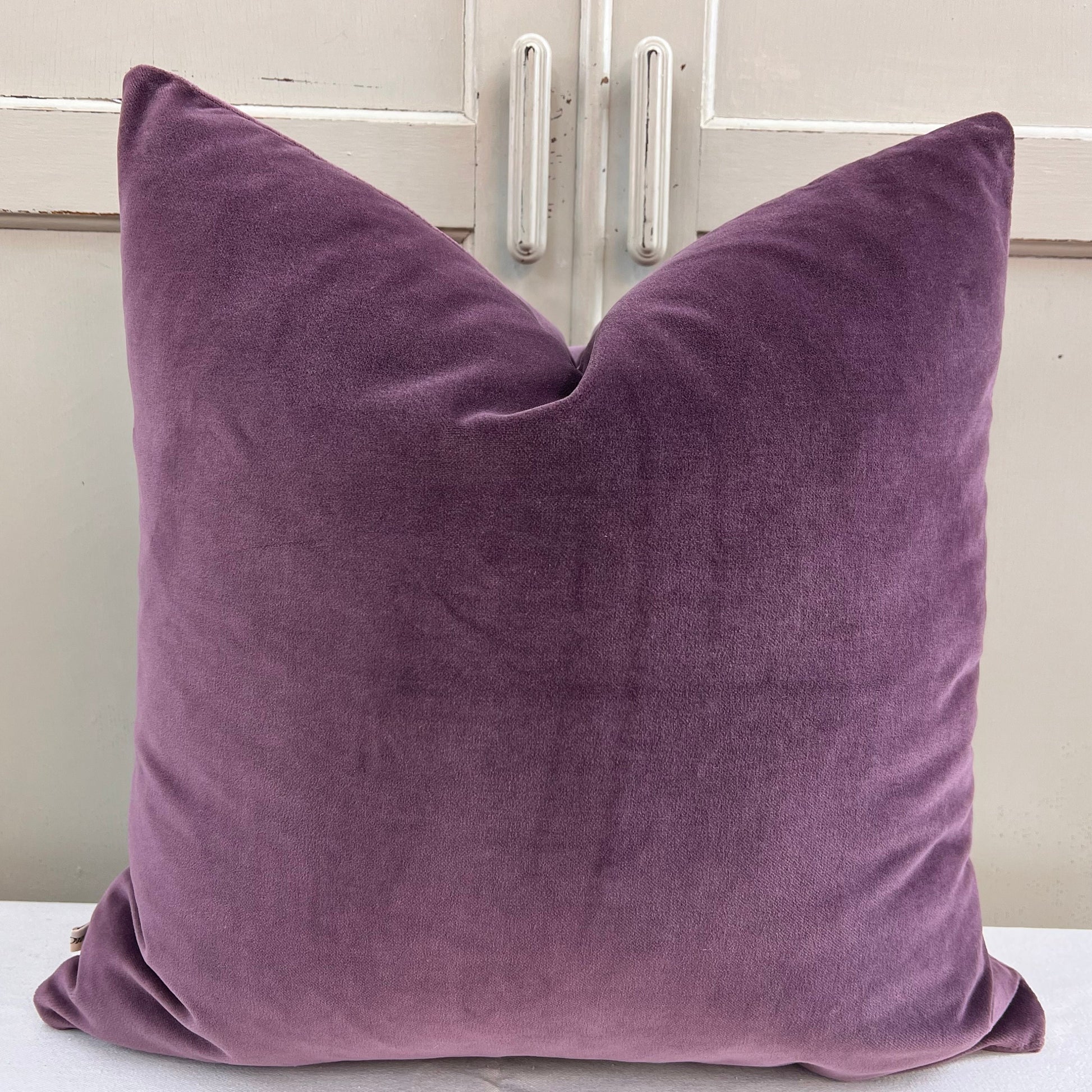 Designers Guild Luxury Varese Pale Plum Plain Velvet Cushion Pillow Sofa Cover