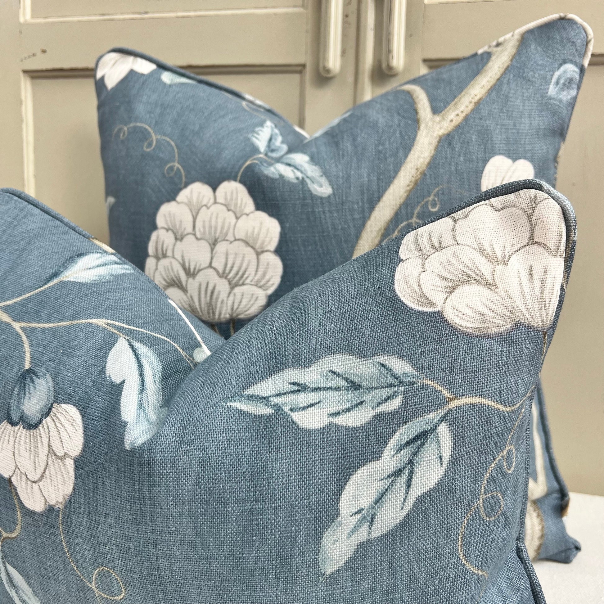 Colefax and Fowler Snowtree Luxury Designer Blue Decorative Cushion Pillow Cover