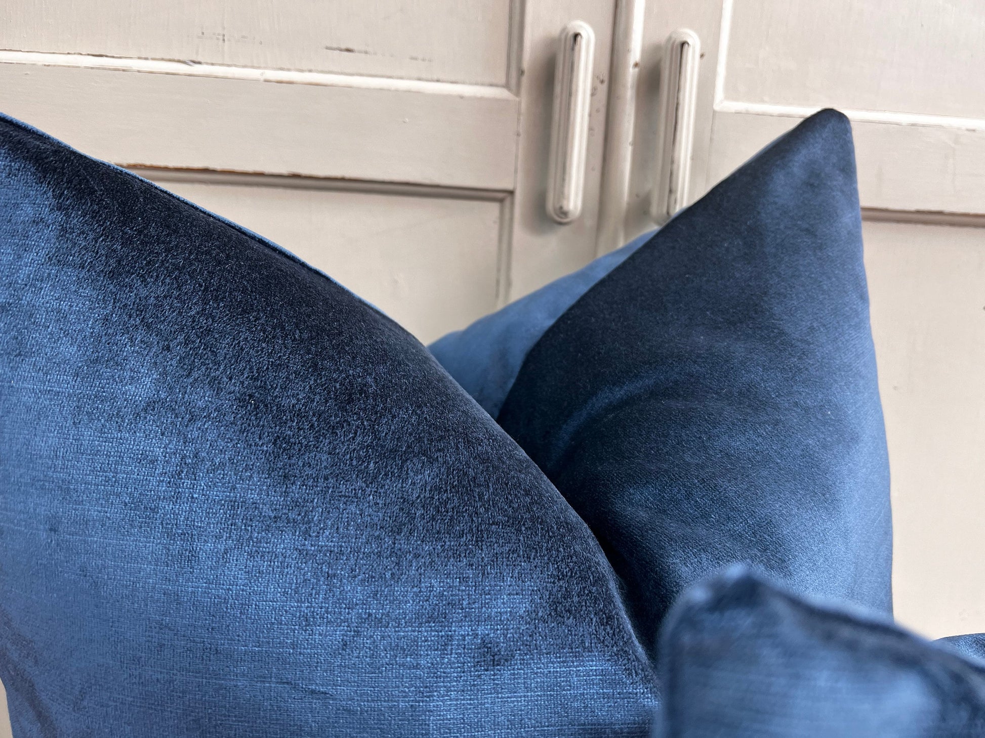 Designers Guild Luxury Glenville Indigo Plain Velvet Cushion Pillow Sofa Cover