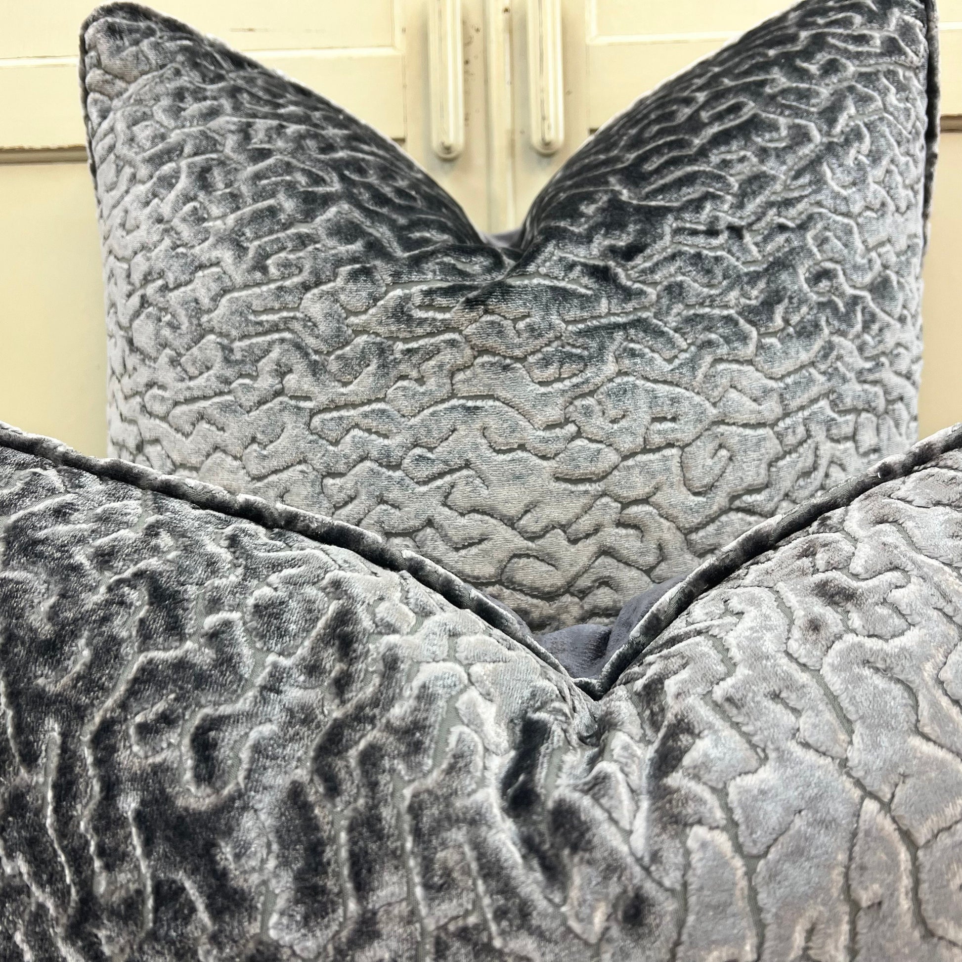 Zinc Luxury Designer Labyrinth Grey Cut Velvet Cushion Pillow Throw Cover
