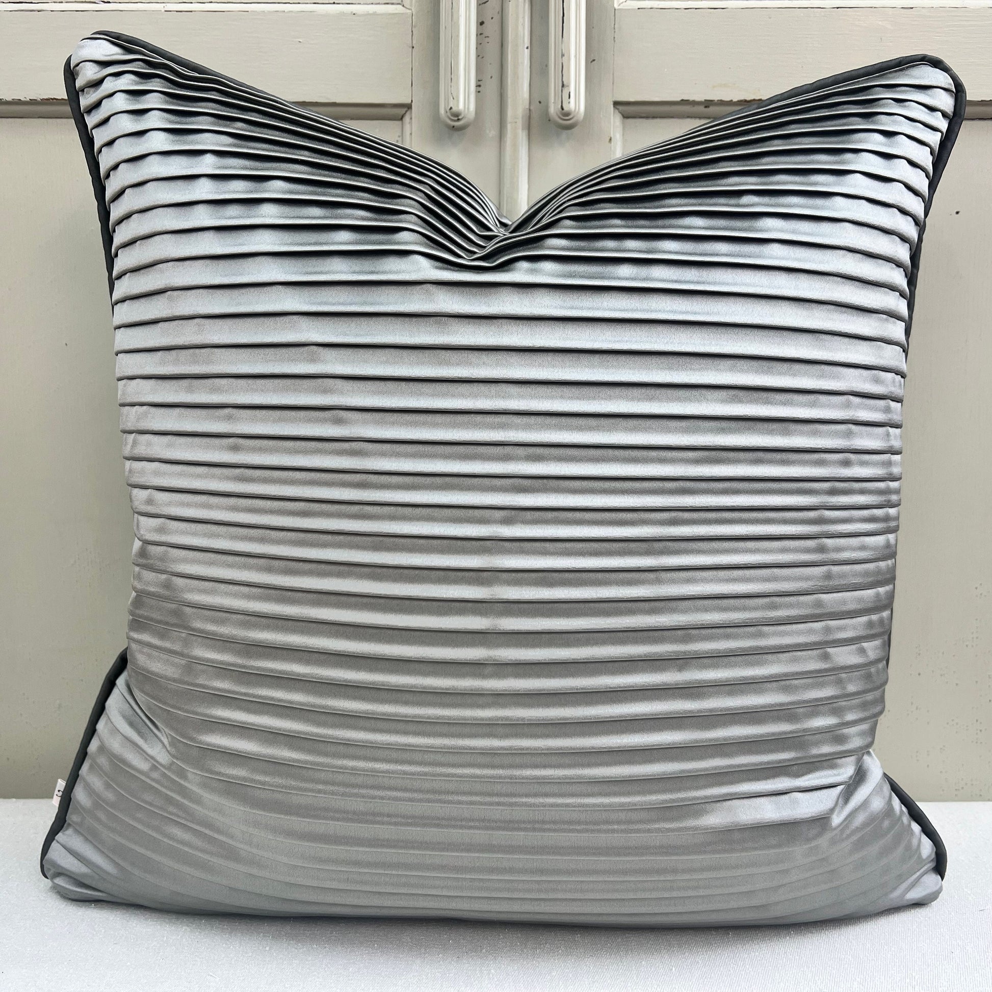 Andrew Martin Luxury Designer Contemporary Grey Pleated Fabric Cushion Sofa Pillow Cover