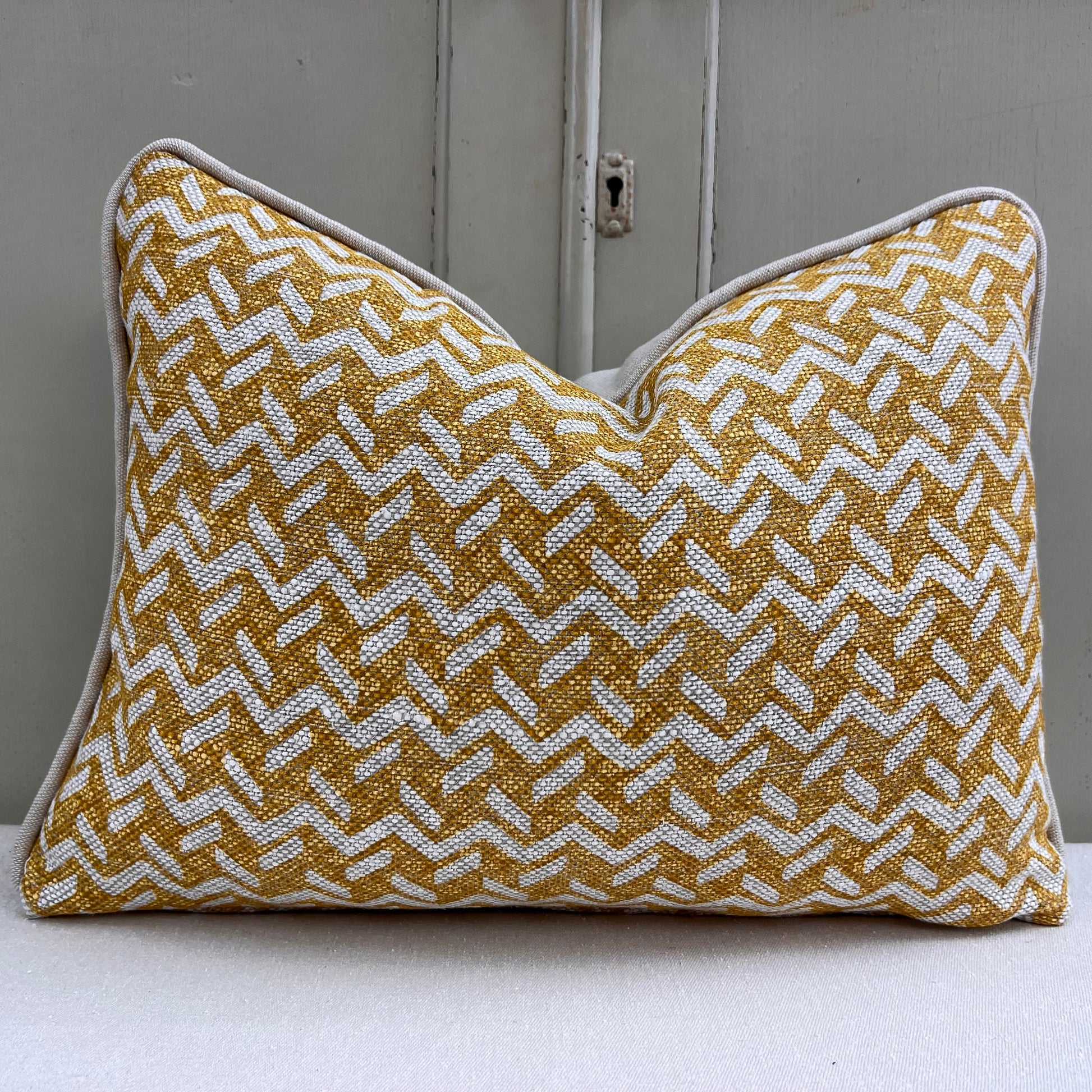 Cushions Made In Fermoie Chiltern Luxury Designer Decorative Neutral Yellow Linen Cushion Pillow Throw Cover