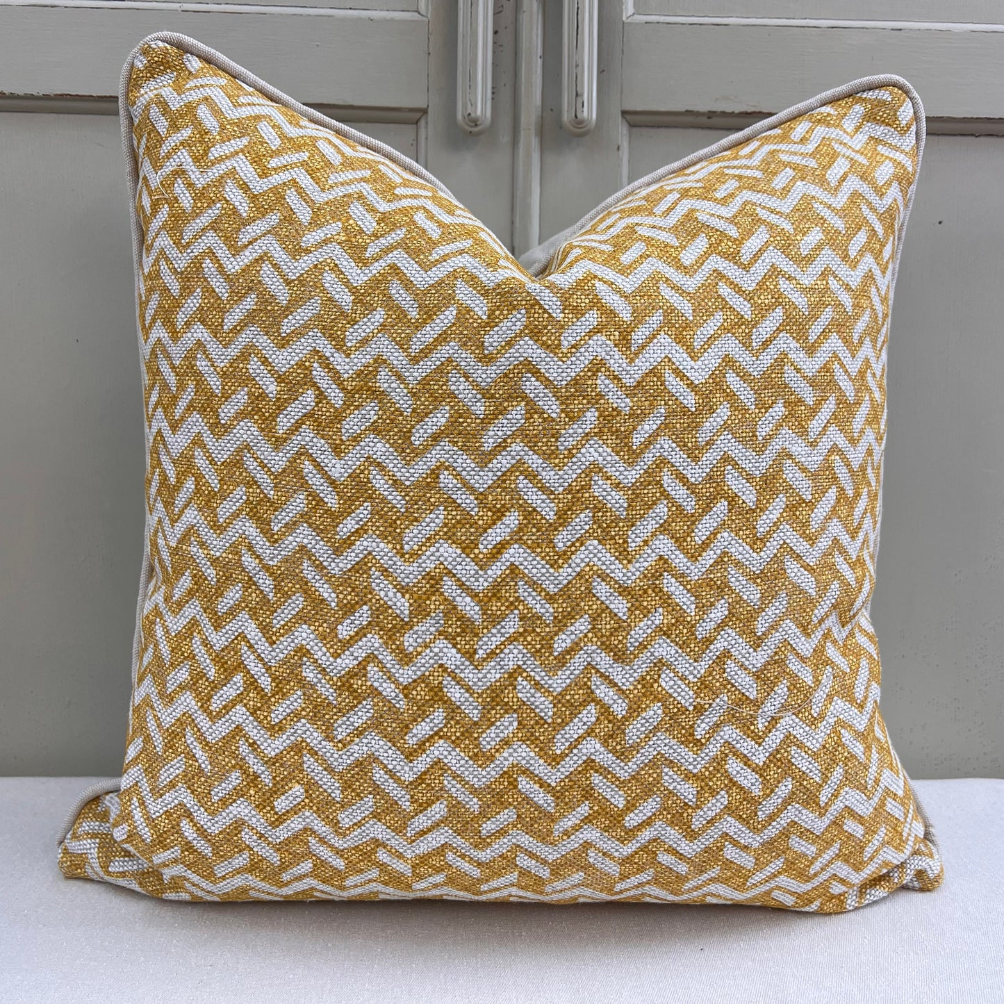 Cushions Made In Fermoie Chiltern Luxury Designer Decorative Neutral Yellow Linen Cushion Pillow Throw Cover