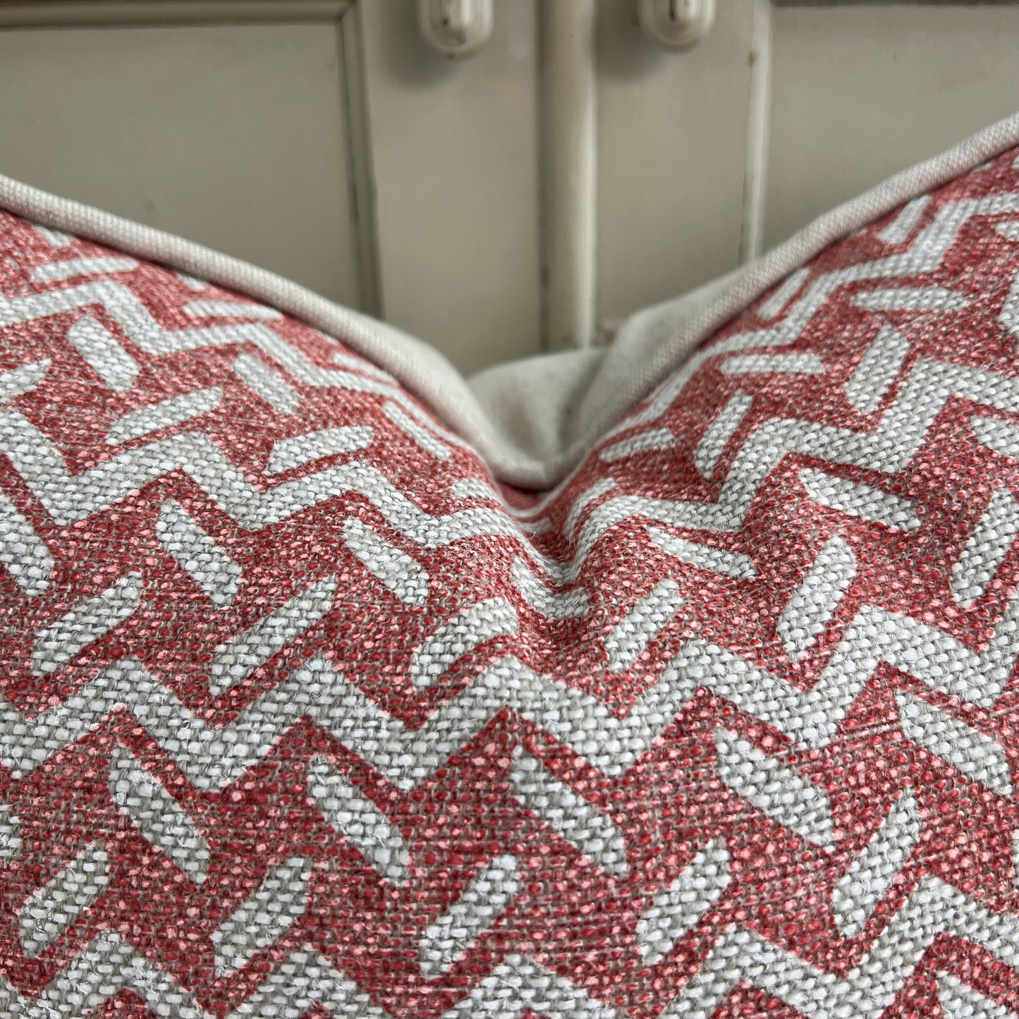 Fermoie Chiltern Luxury Designer Decorative Neutral Pink Linen Cushion Pillow Throw Cover