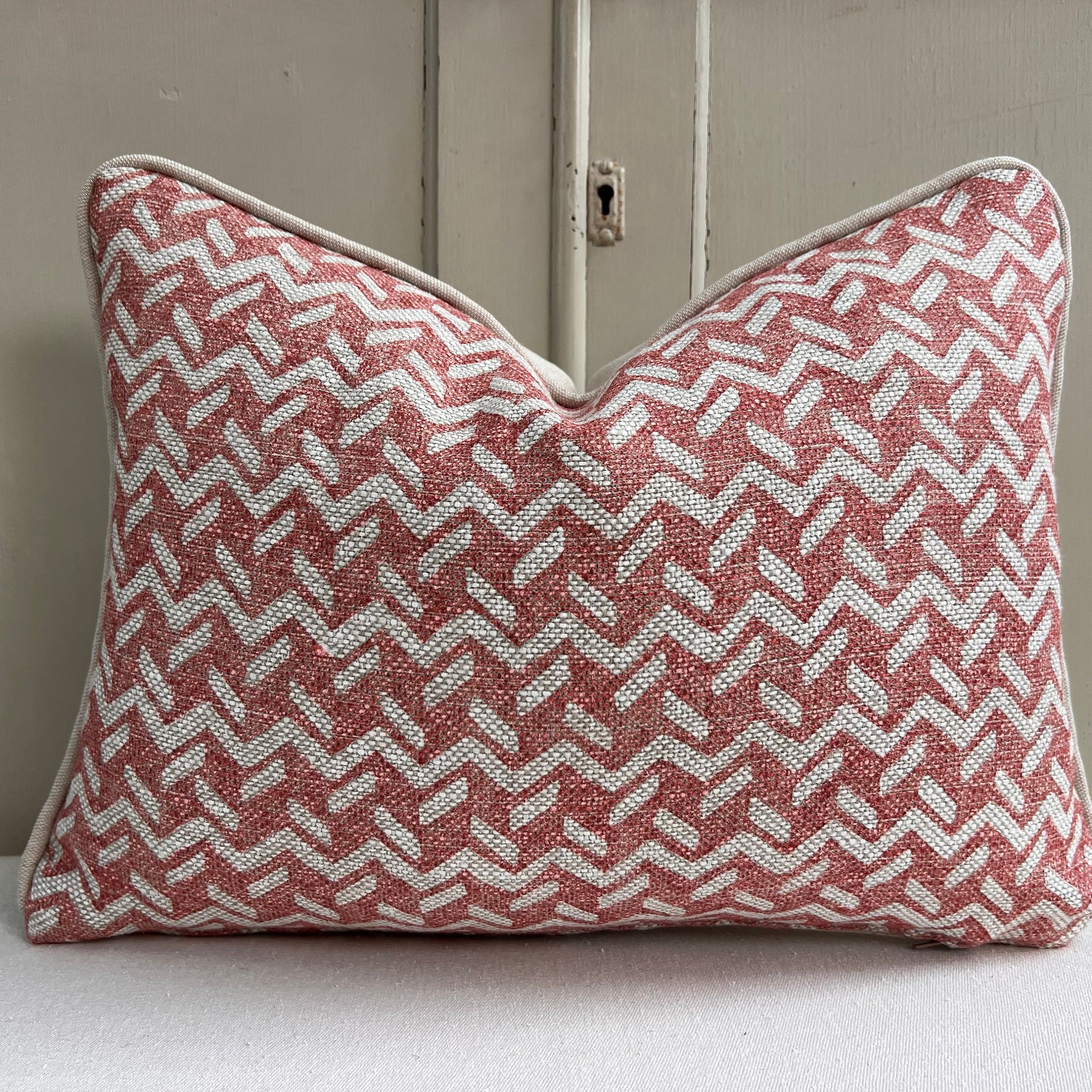 Fermoie Chiltern Luxury Designer Decorative Neutral Pink Linen Cushion Pillow Throw Cover