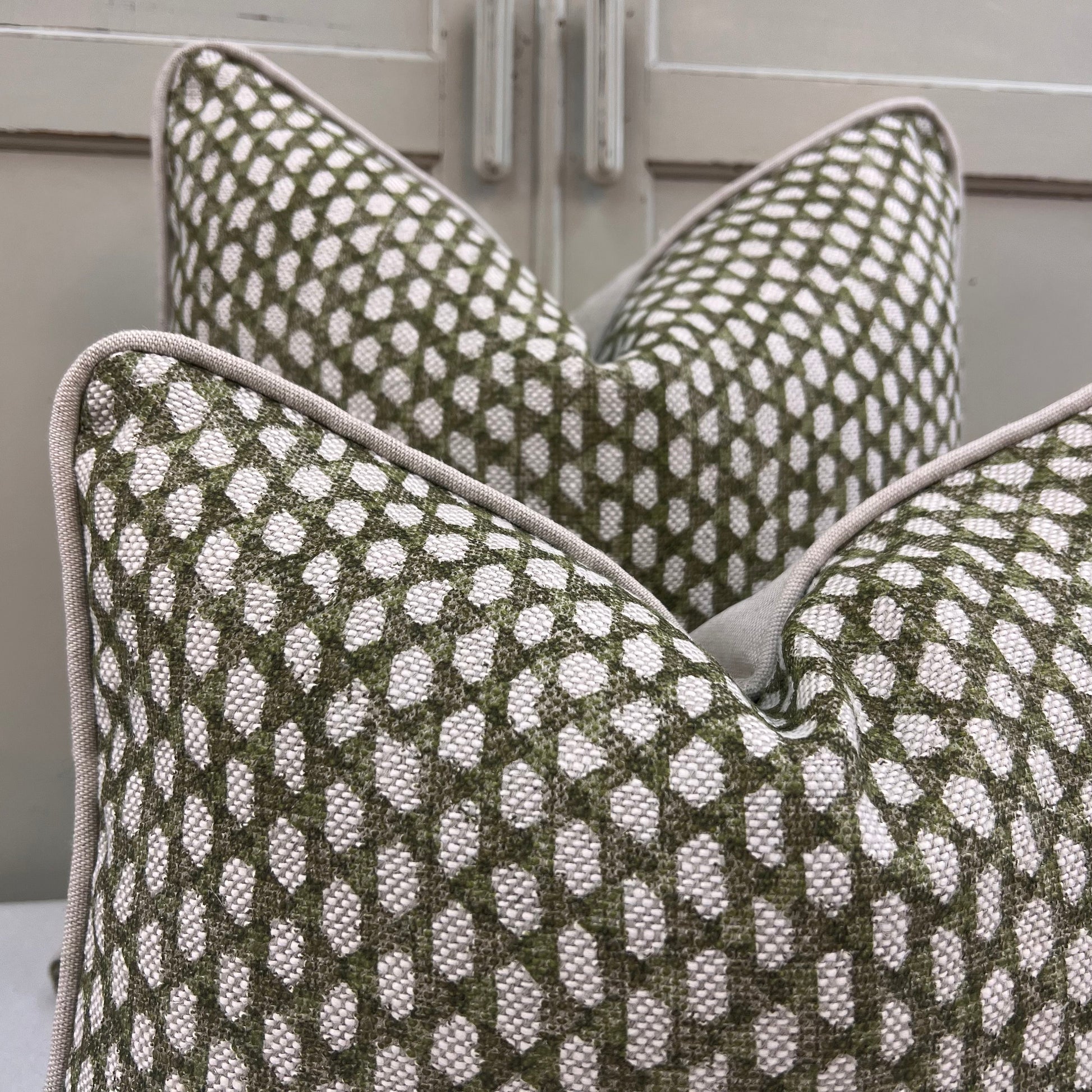 Fermoie Wicker Luxury Designer Decorative Olive Green Linen Cushion Pillow Throw Cover