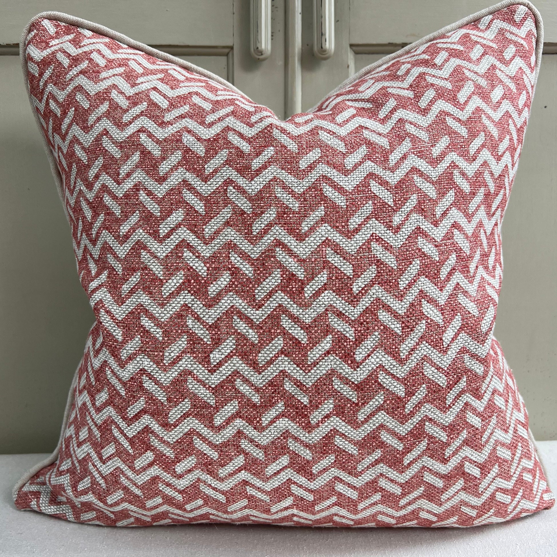Fermoie Chiltern Luxury Designer Decorative Neutral Pink Linen Cushion Pillow Throw Cover