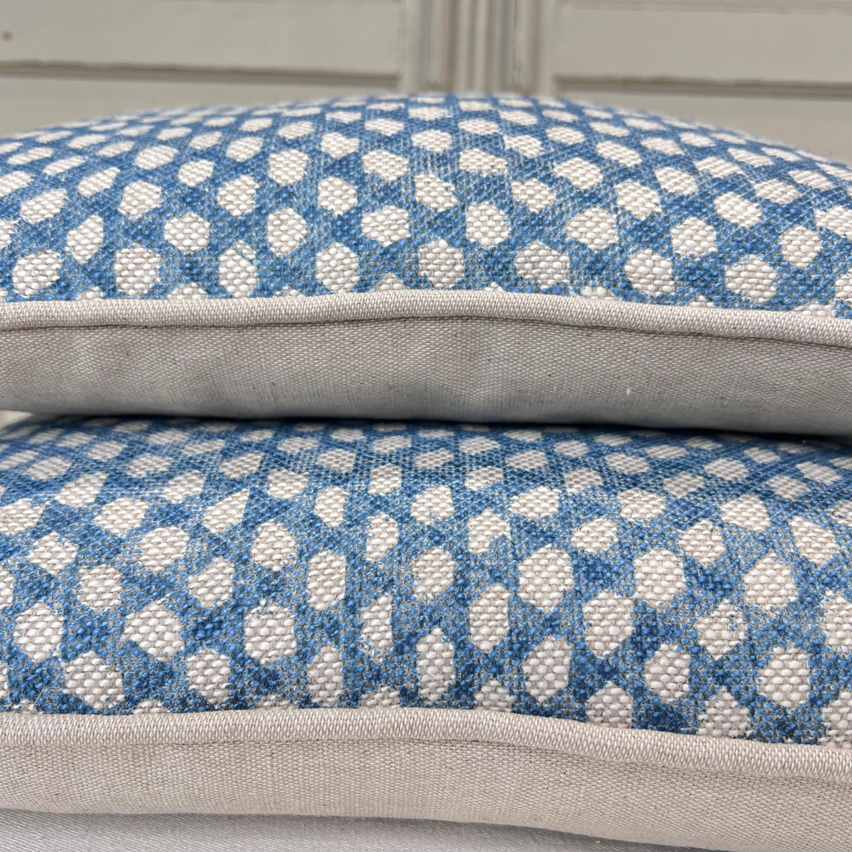 Fermoie Wicker Luxury Designer Decorative Rich Blue Beige Linen Cushion Pillow Throw Cover