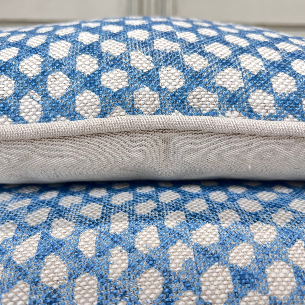 Fermoie Wicker Luxury Designer Decorative Rich Blue Beige Linen Cushion Pillow Throw Cover