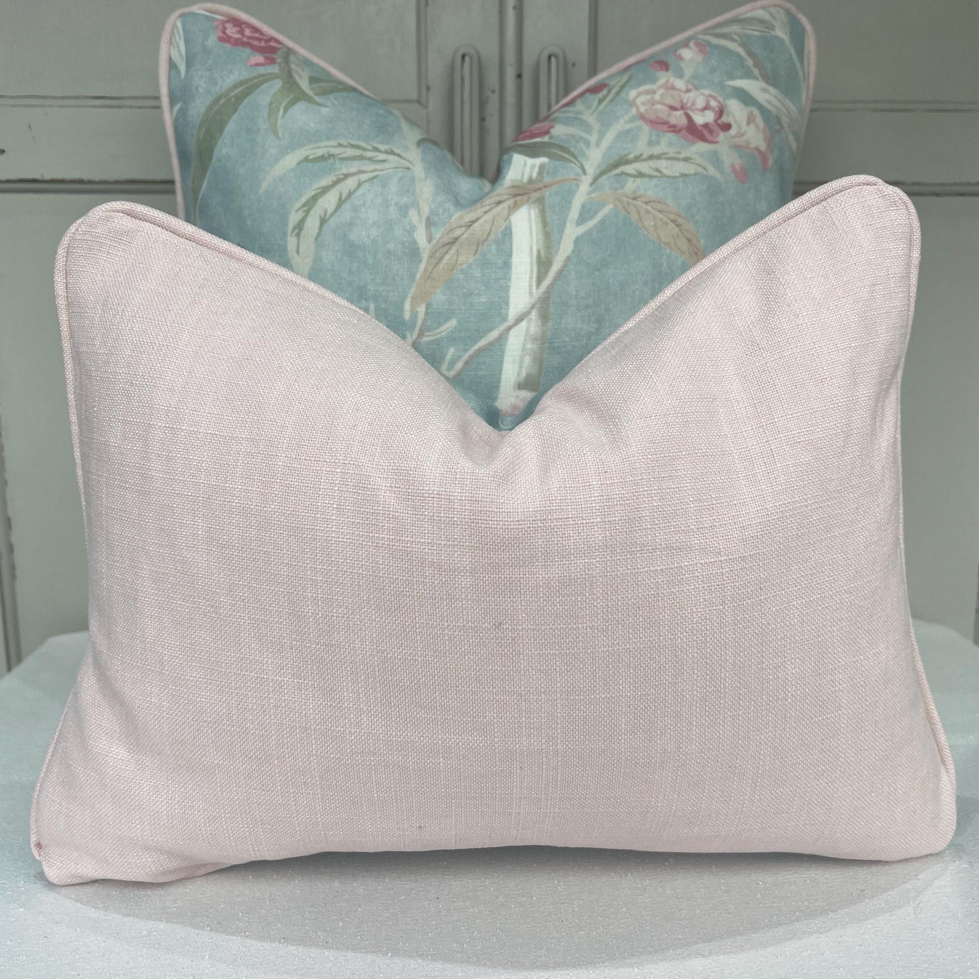 Colefax and Fowler OLeander Luxury Designer Blue Pink Decorative Cushion Pillow Cover