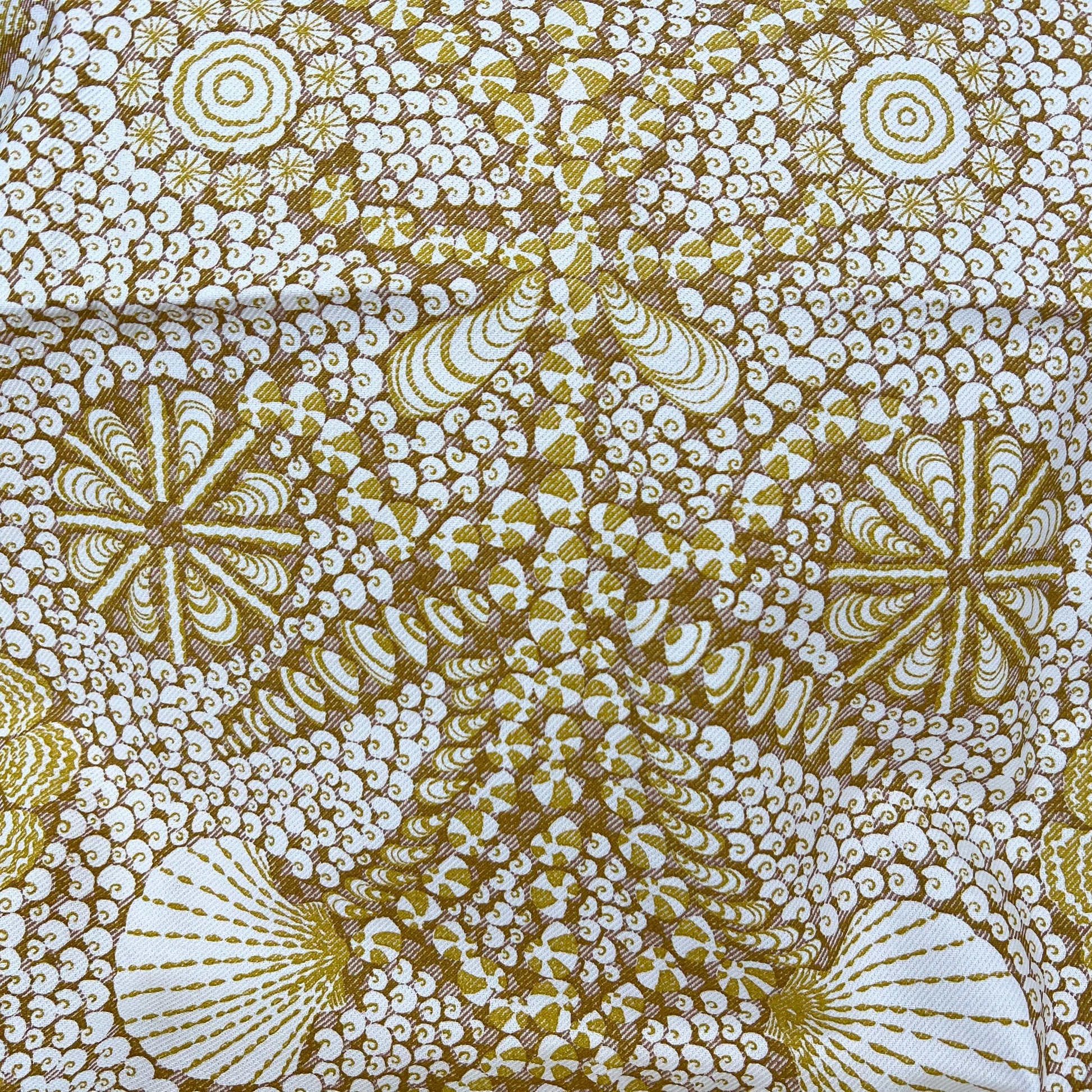 Cushions Made In Fermoie Shell Grotto Luxury Designer Decorative Beige Yellow Cotton Cushion Pillow Throw Cover