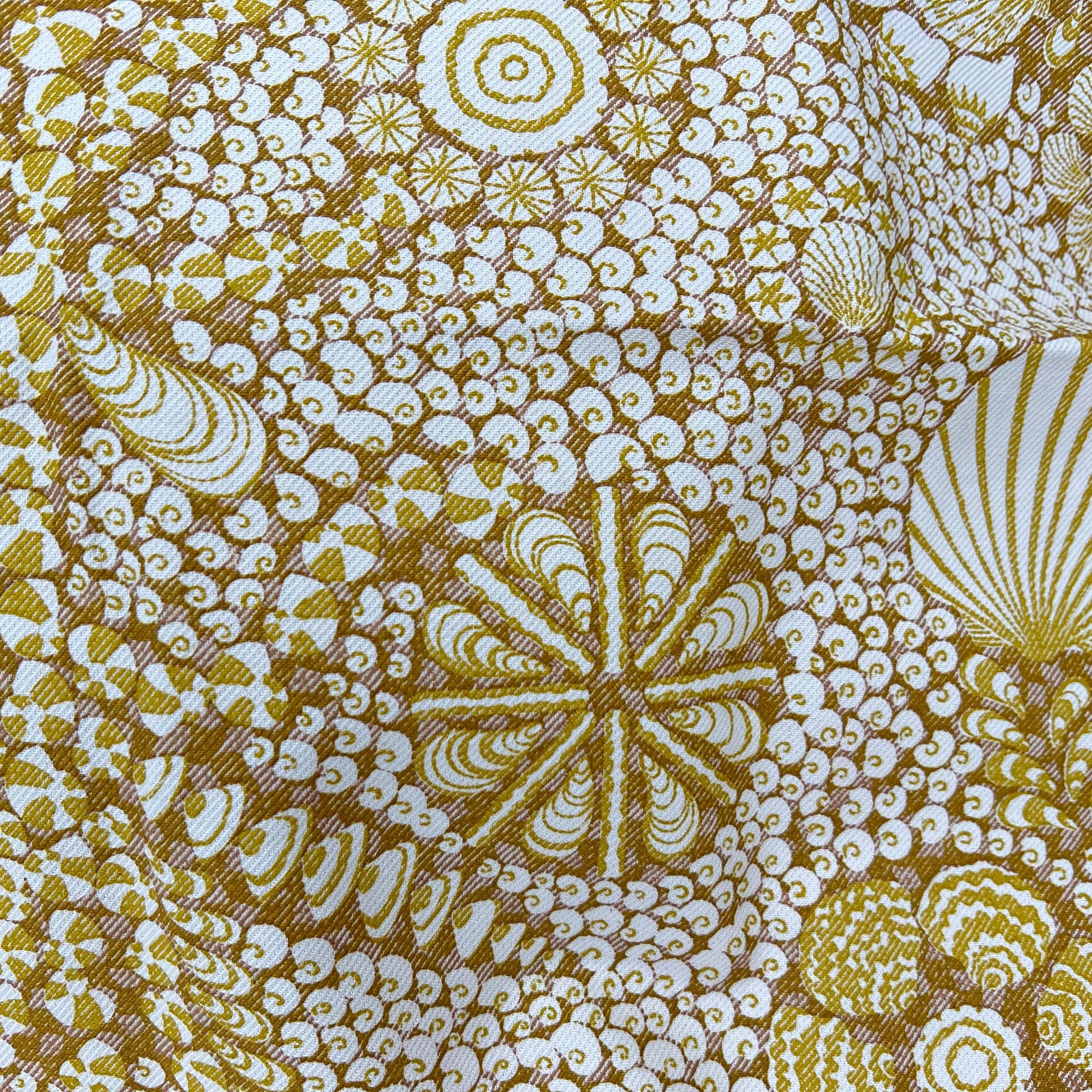 Cushions Made In Fermoie Shell Grotto Luxury Designer Decorative Beige Yellow Cotton Cushion Pillow Throw Cover