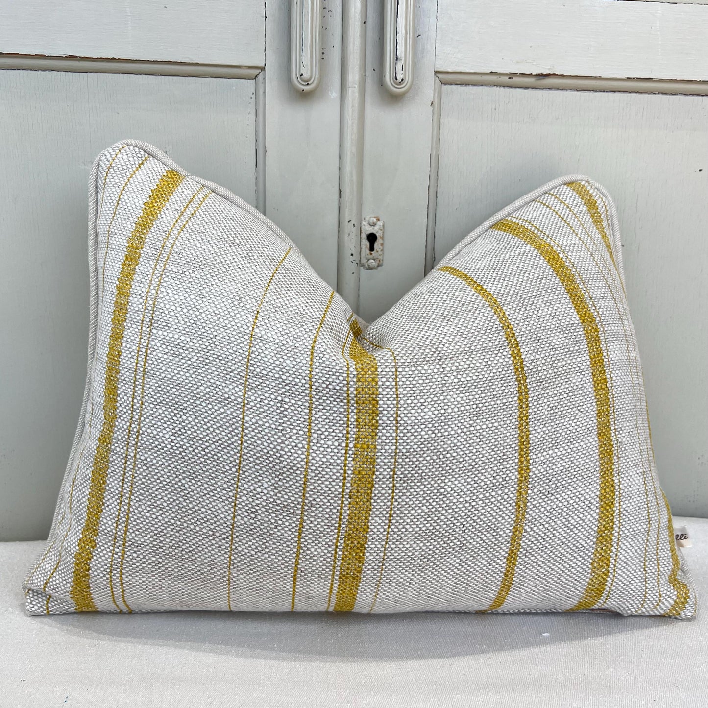 Cushions Made In Fermoie Carskiey Single Stripe Luxury Designer Decorative Neutral Yellow Linen Cushion Pillow Throw Cover