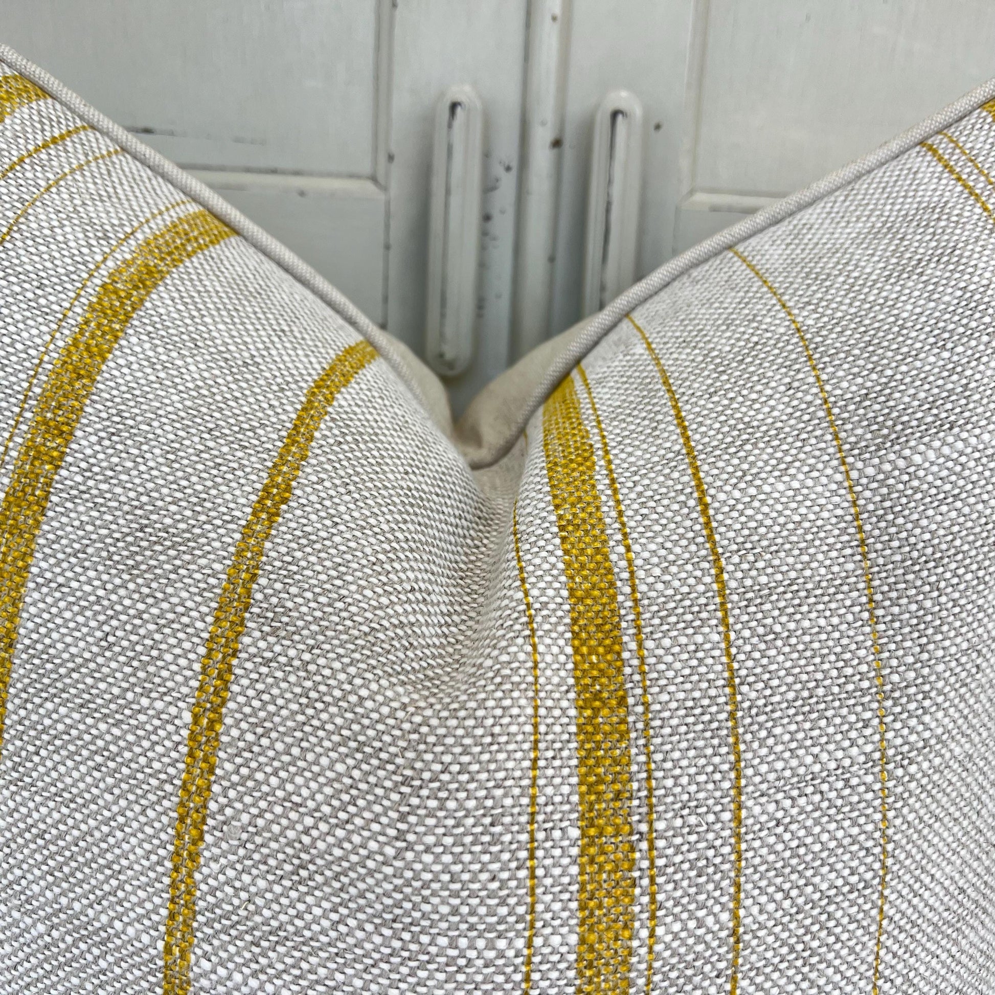 Cushions Made In Fermoie Carskiey Single Stripe Luxury Designer Decorative Neutral Yellow Linen Cushion Pillow Throw Cover