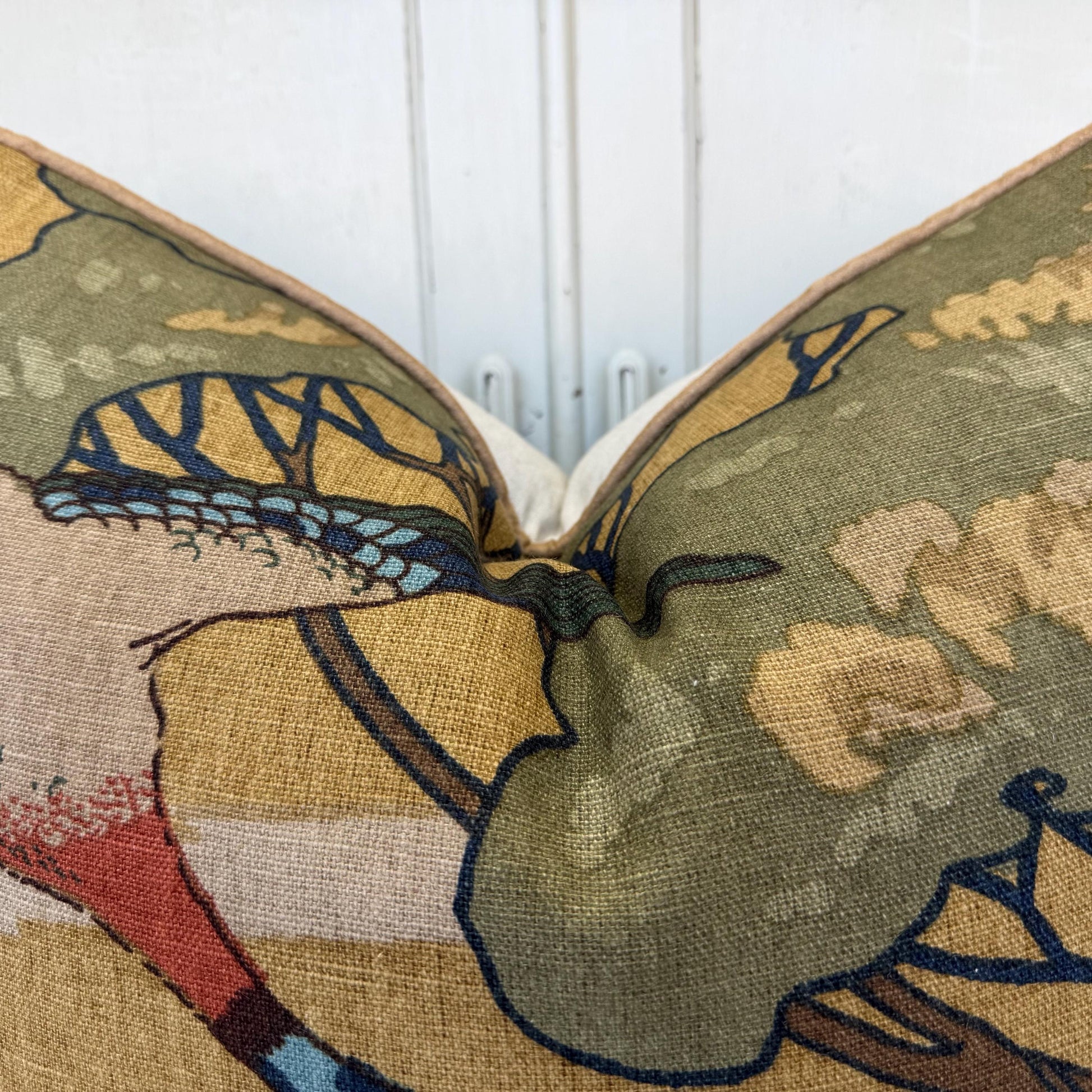 Mulberry Flying Ducks Sand Luxury Designer Decorative Cushion Pillow Cover