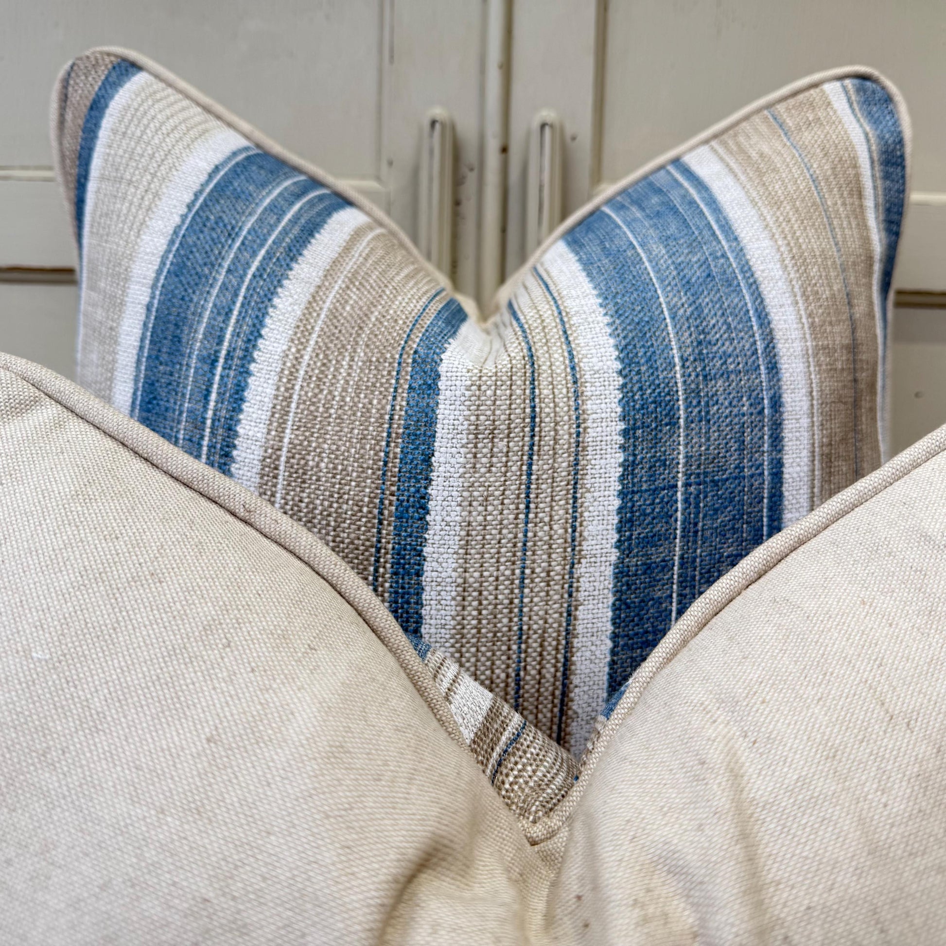 Fermoie Carskiey Broad Stripe Designer Blue Beige Linen Cushion Pillow Cover