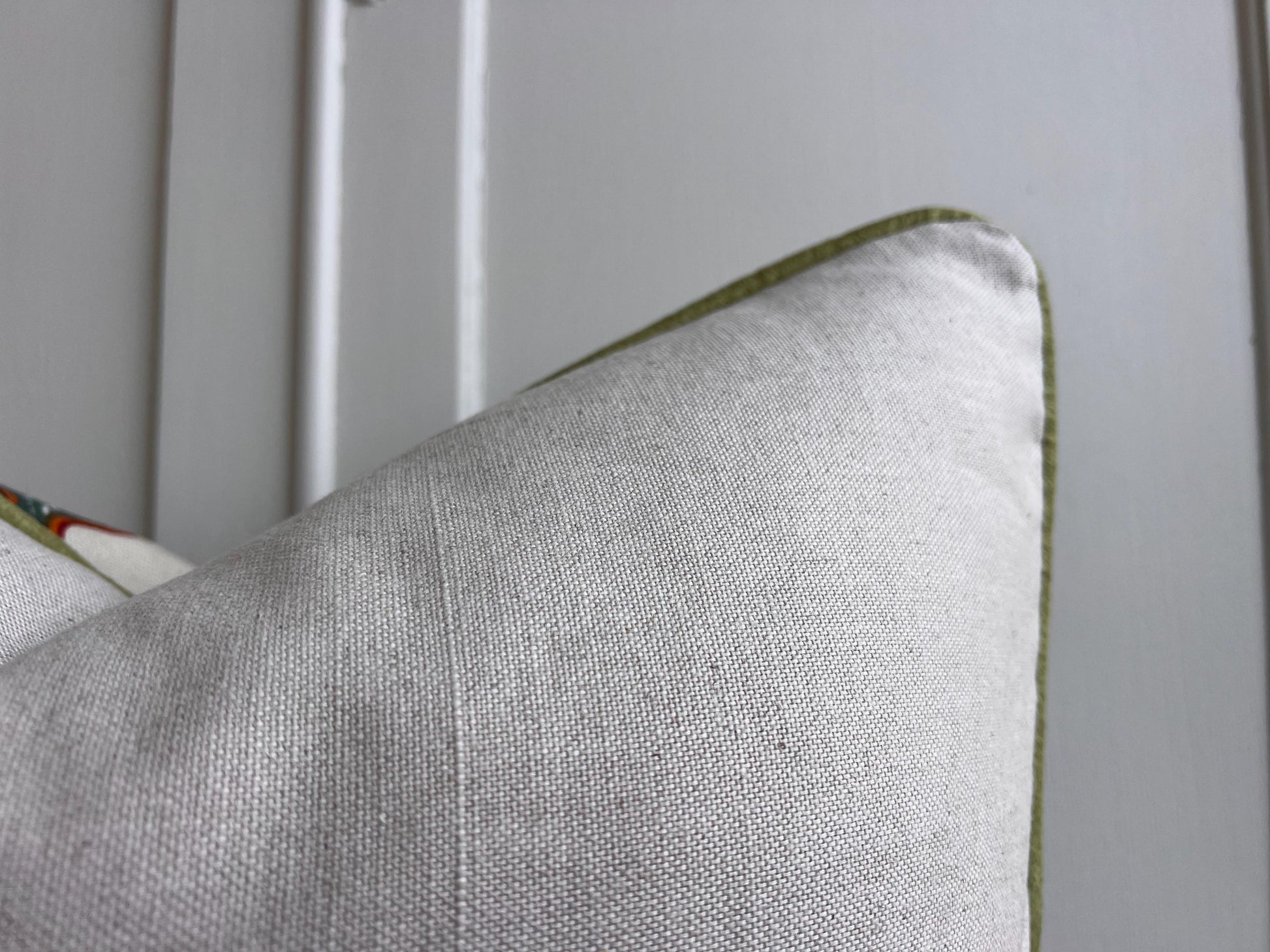 Schumacher Luxury Designer Hothouse Flowers Spark Orange Green Blue Cream Cushion Pillow Cover Green Piping