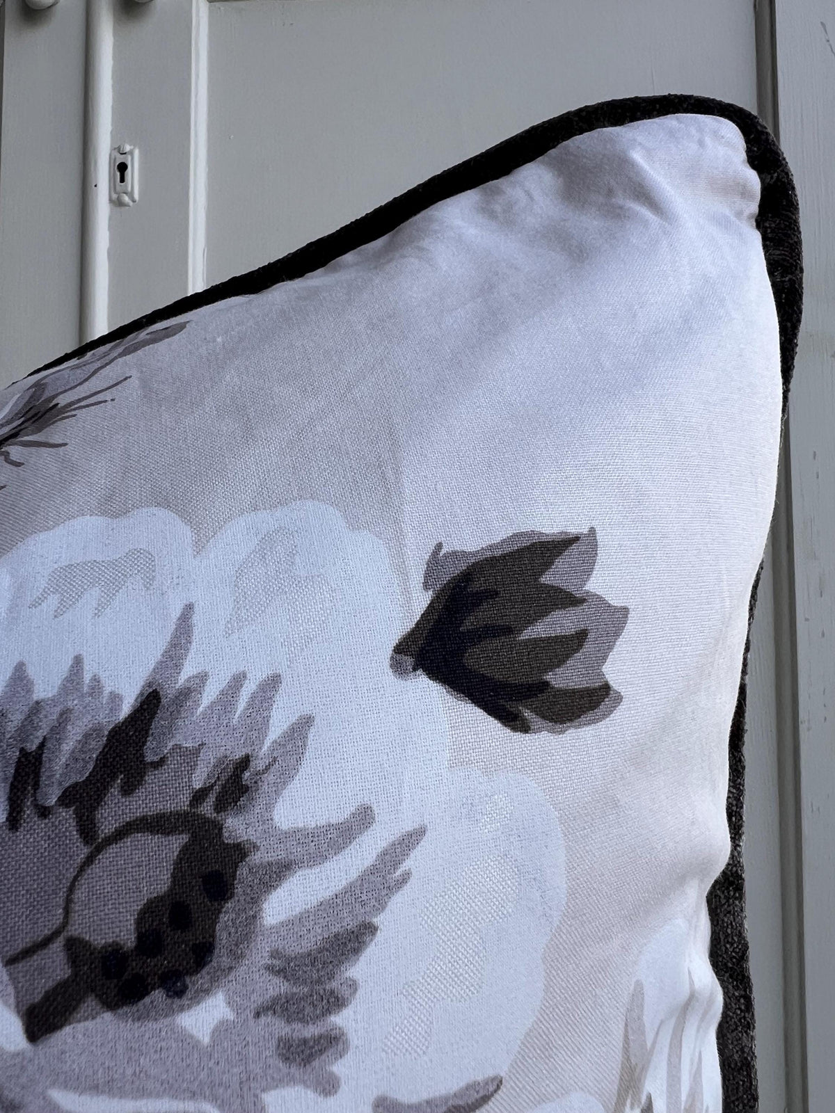 Schumacher Luxury Designer "Pyne Hollyhock" Charcoal Floral White Grey Cushion Pillow Sofa Cover